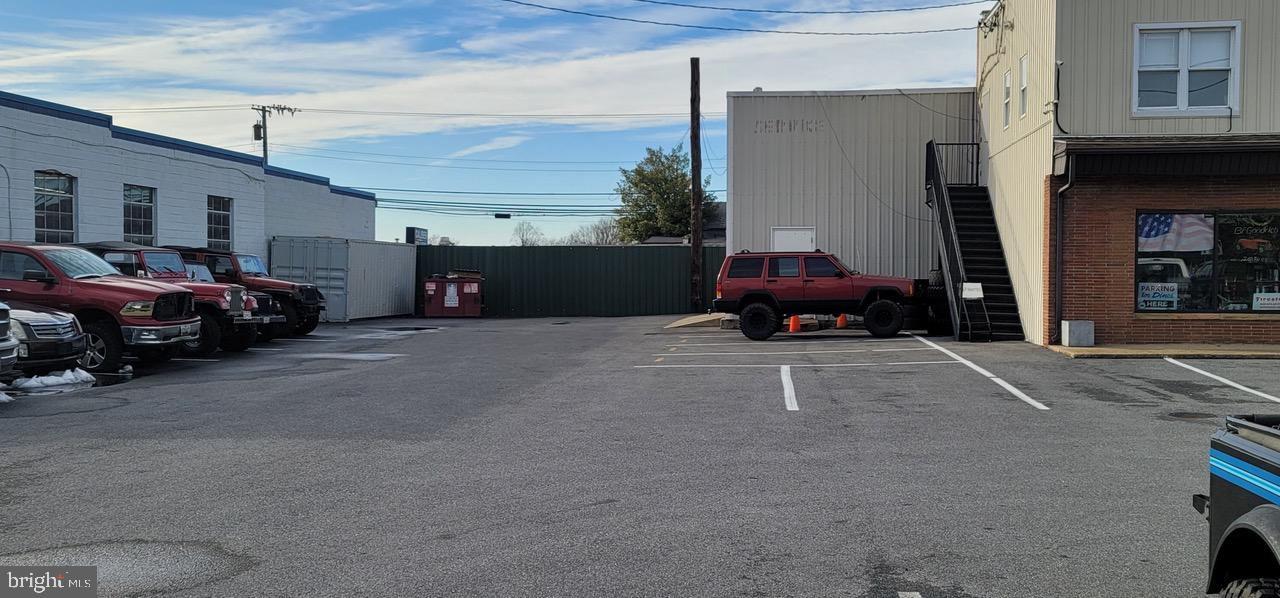 GLEN BURNIE - Commercial Sale