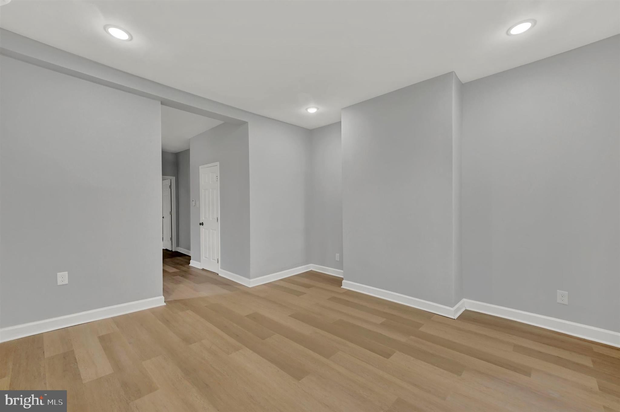 618 CHESTNUT HILL AVENUE 1B