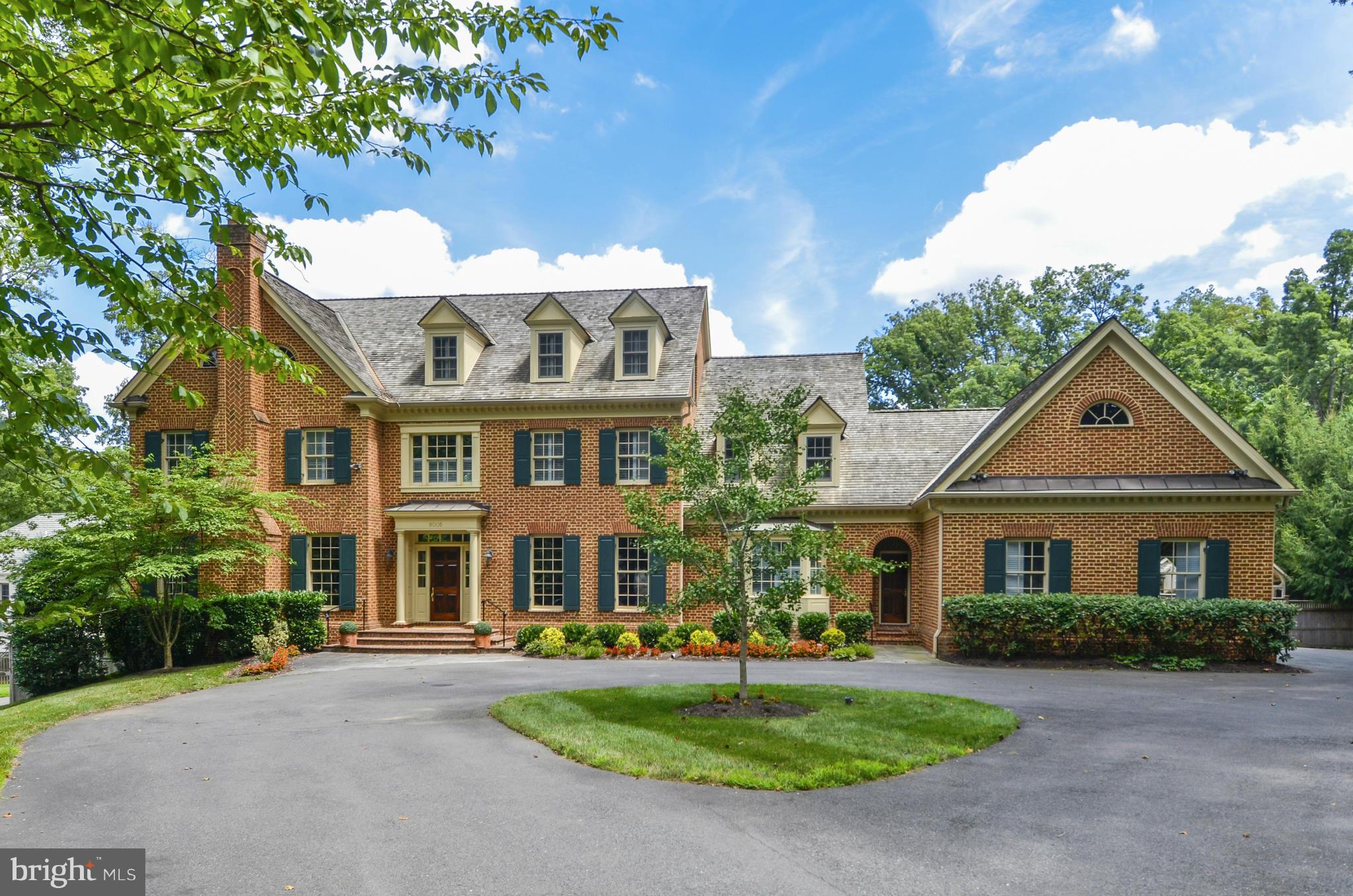 BRADLEY HILLS GROVE - Residential
