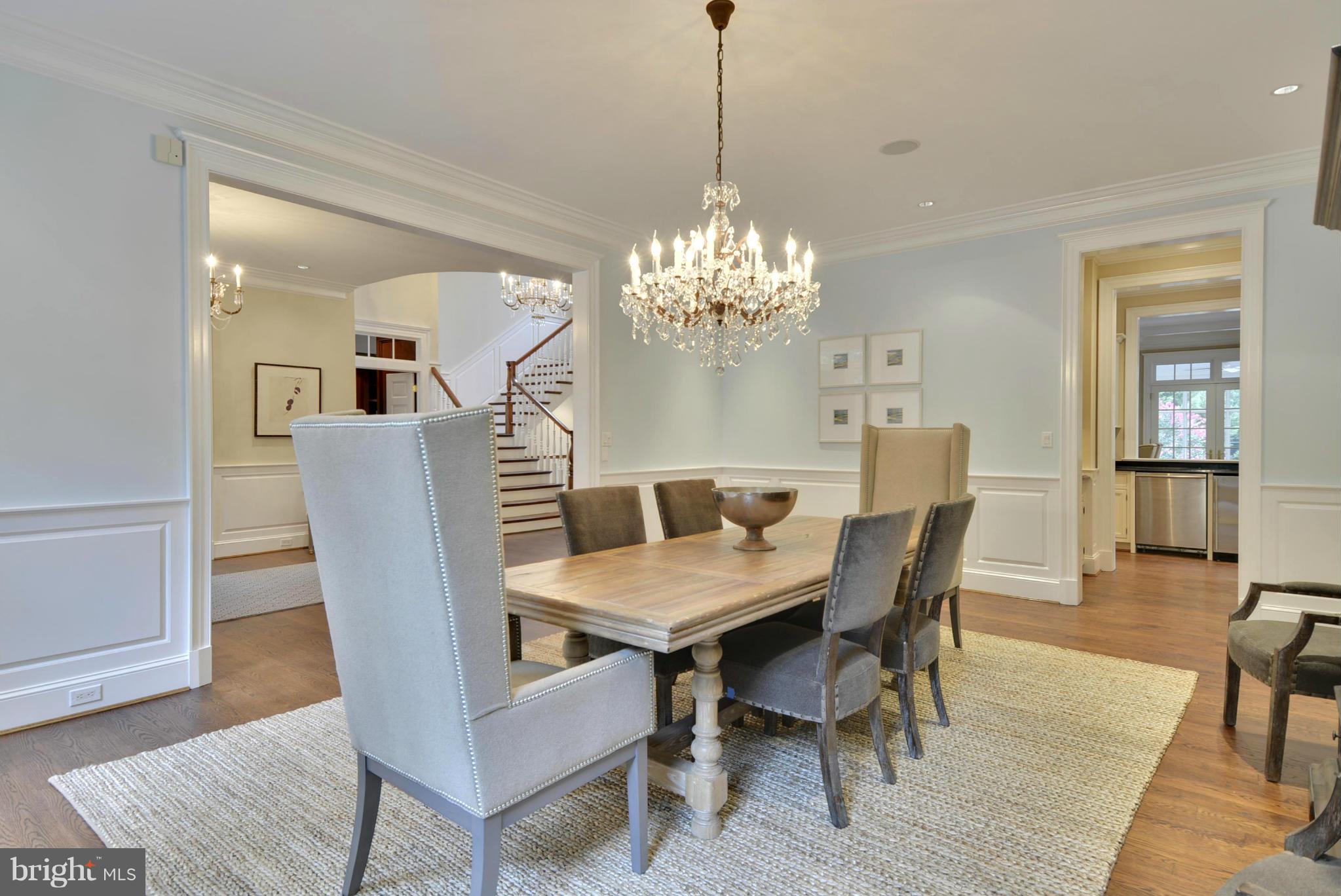 BRADLEY HILLS GROVE - Residential