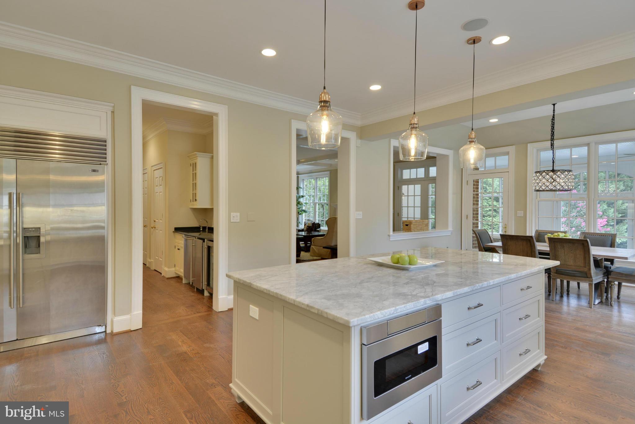 BRADLEY HILLS GROVE - Residential