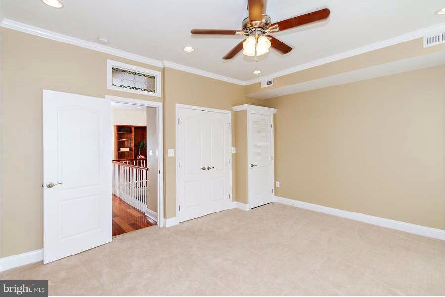 CHARLES VILLAGE - Residential Lease