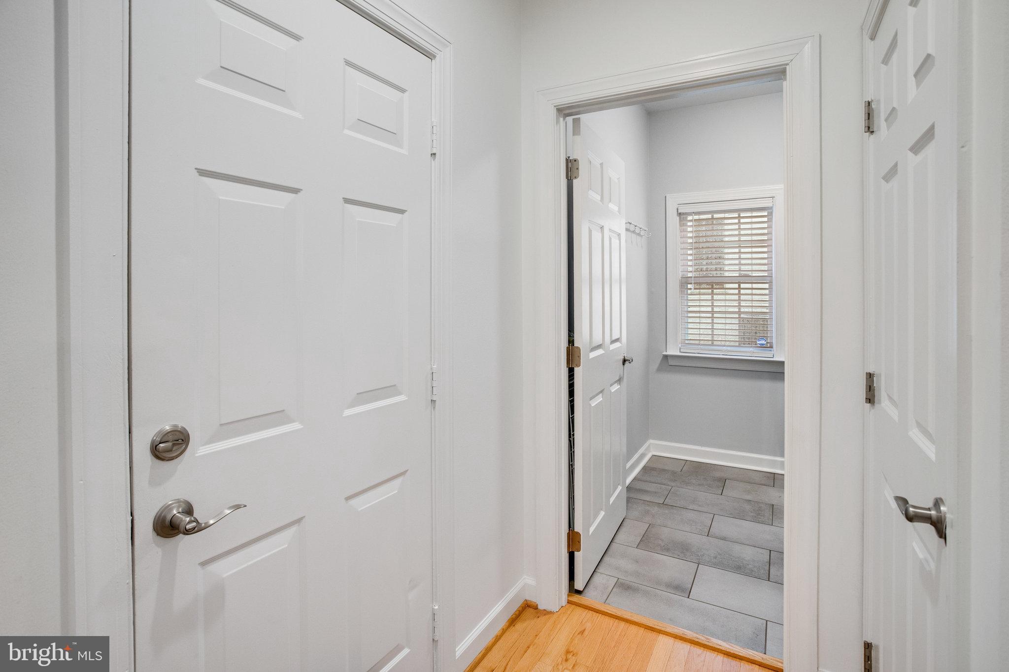 STONEWALL MANOR - Residential