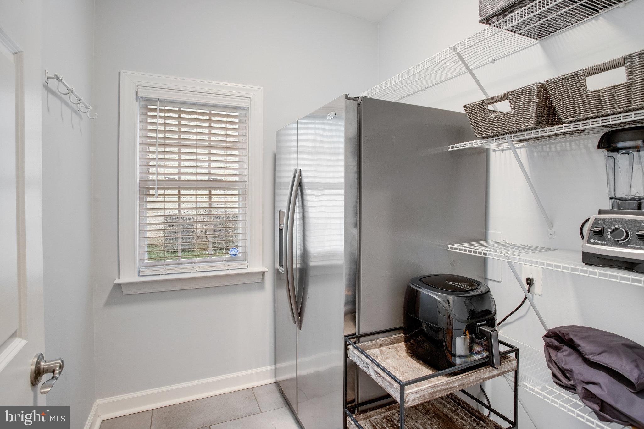 STONEWALL MANOR - Residential