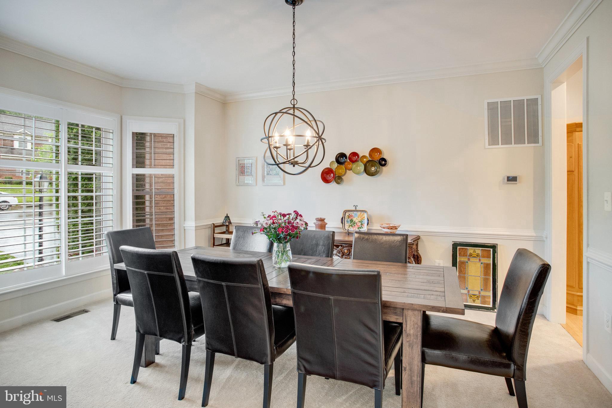 STONEWALL MANOR - Residential