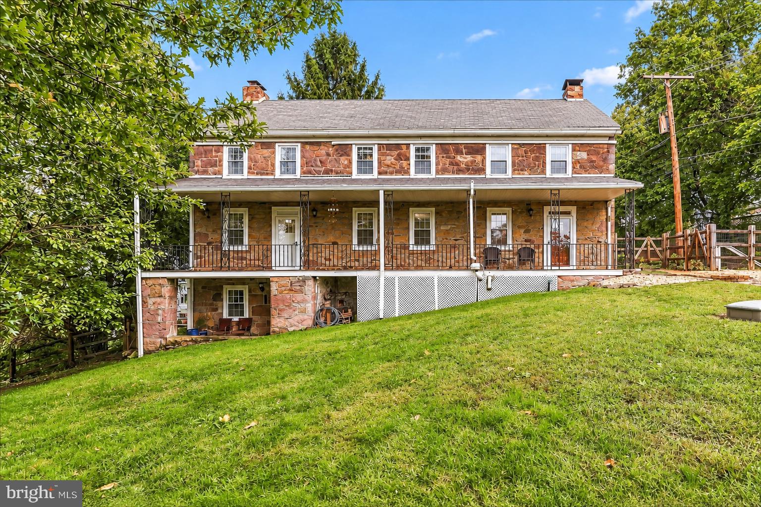 238 BROWN STREET