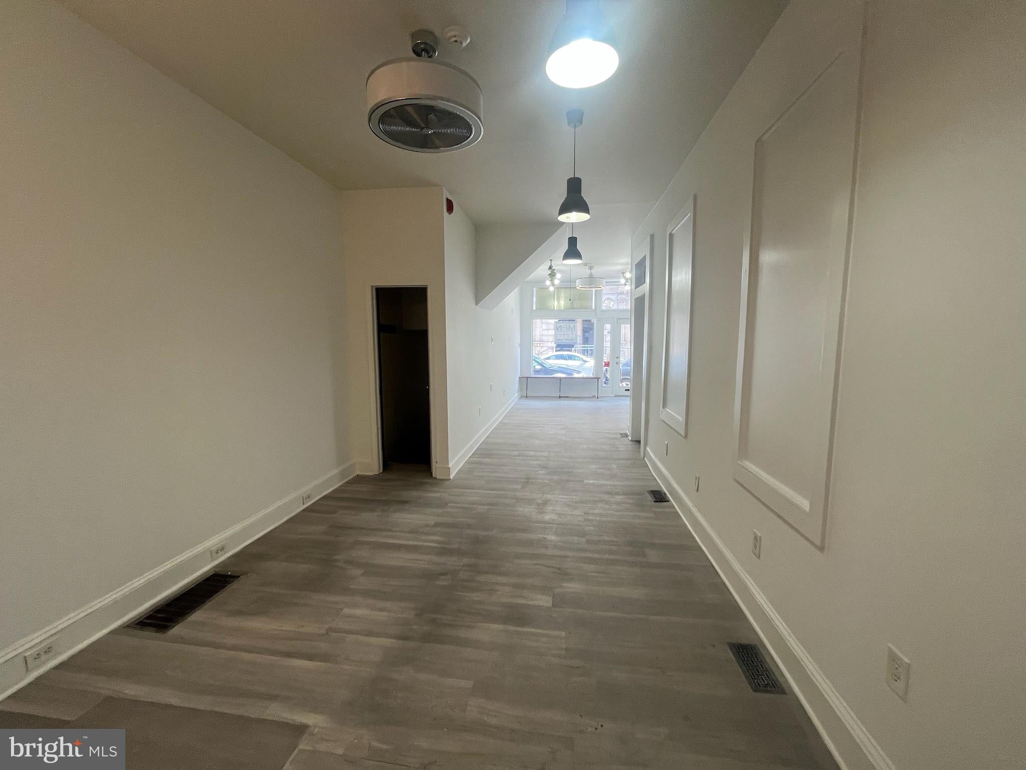 616 S 6TH STREET