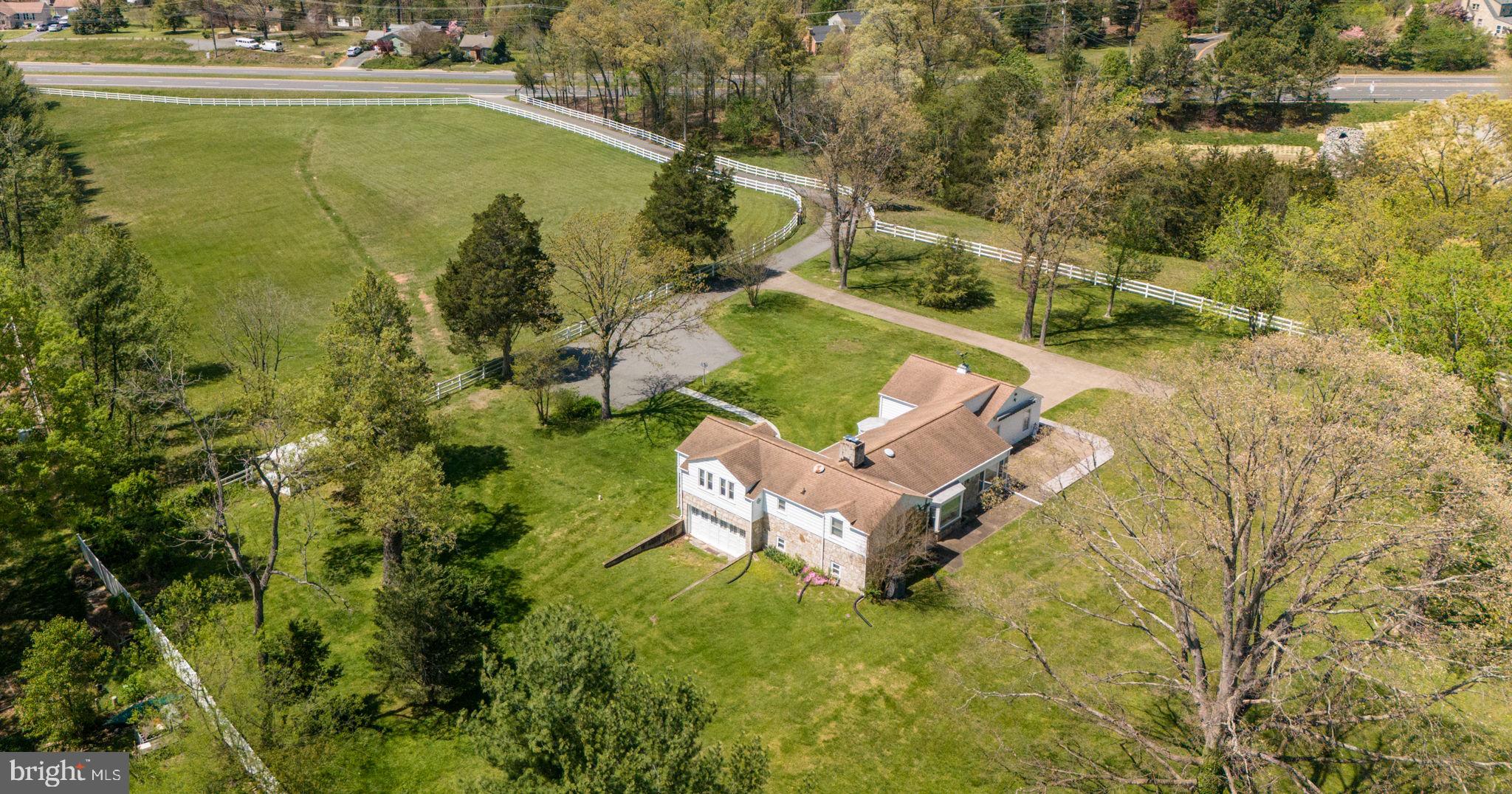 WOODLAWN - Residential