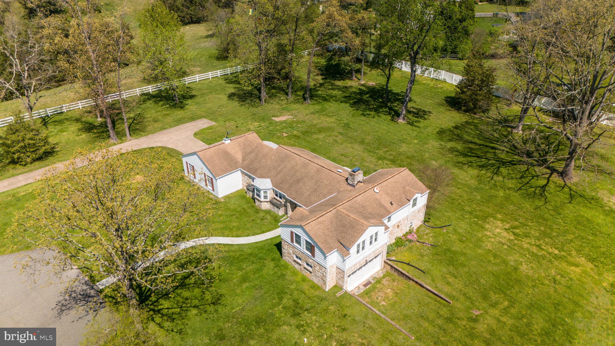 WOODLAWN - Residential