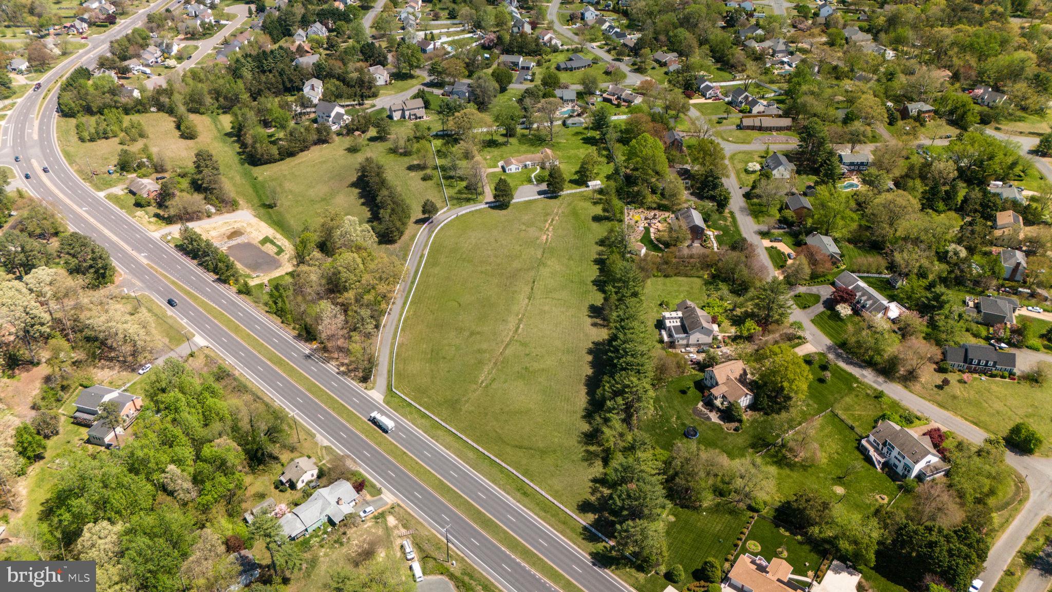 WOODLAWN - Residential