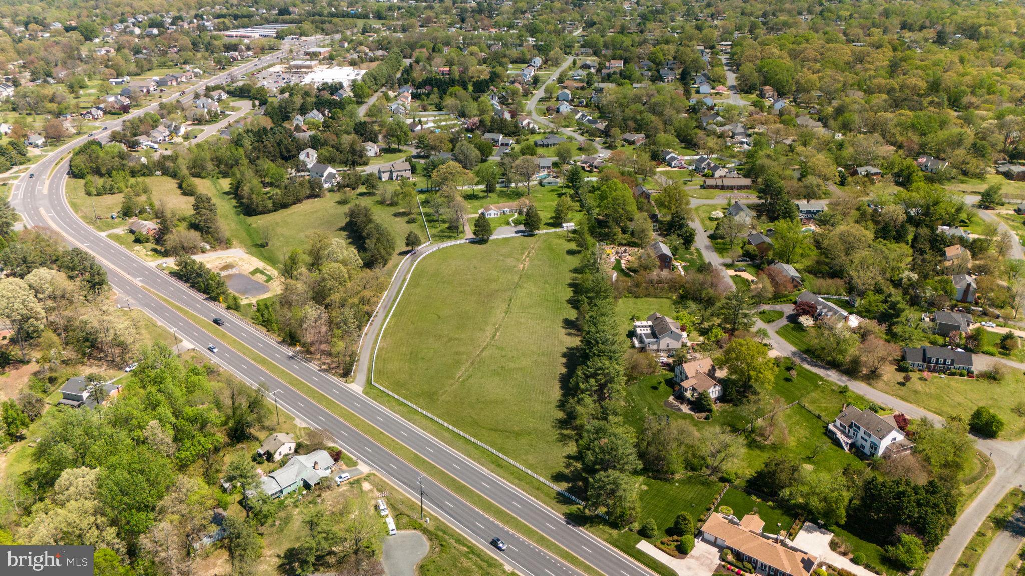 WOODLAWN - Residential