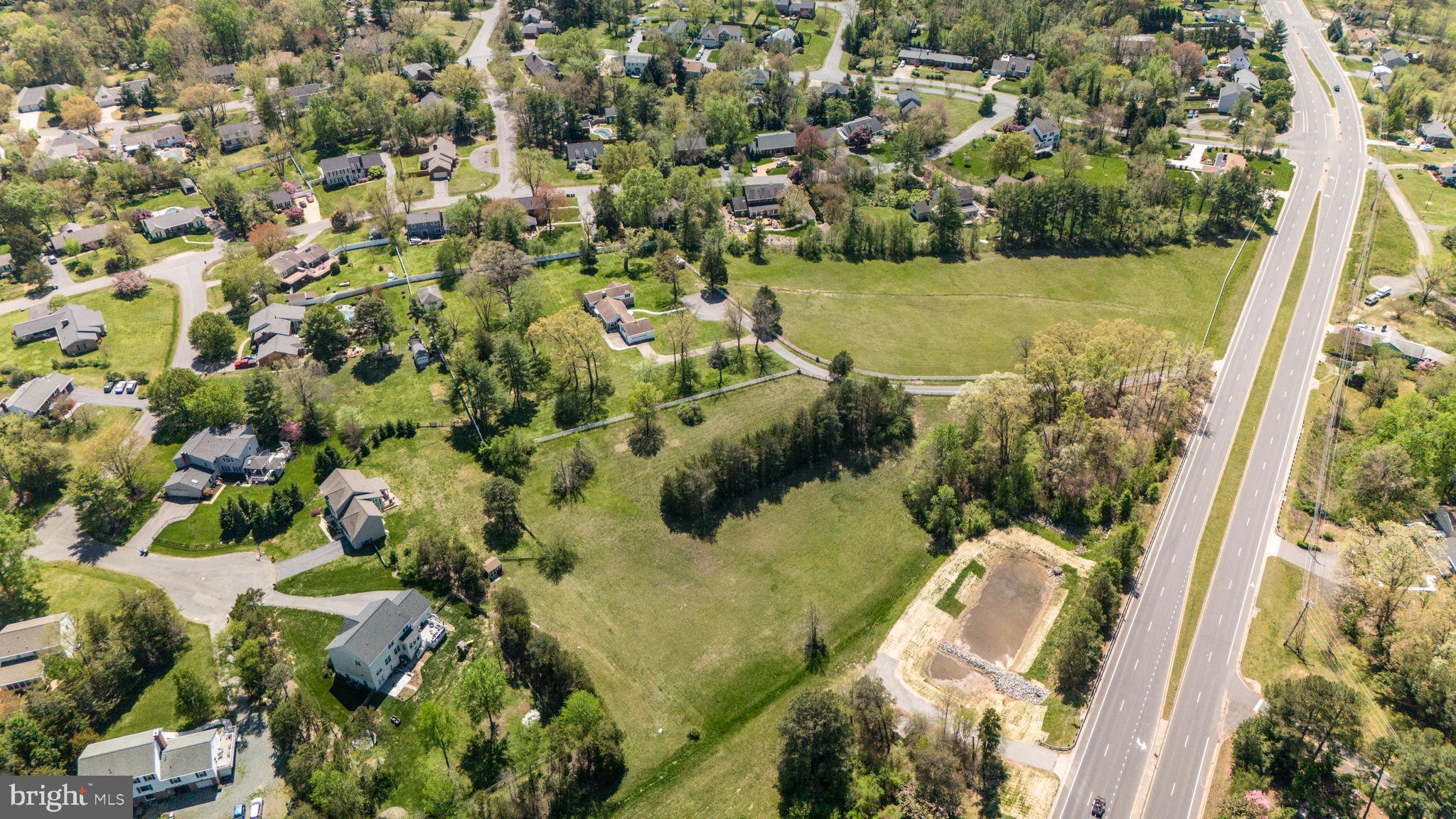 WOODLAWN - Residential