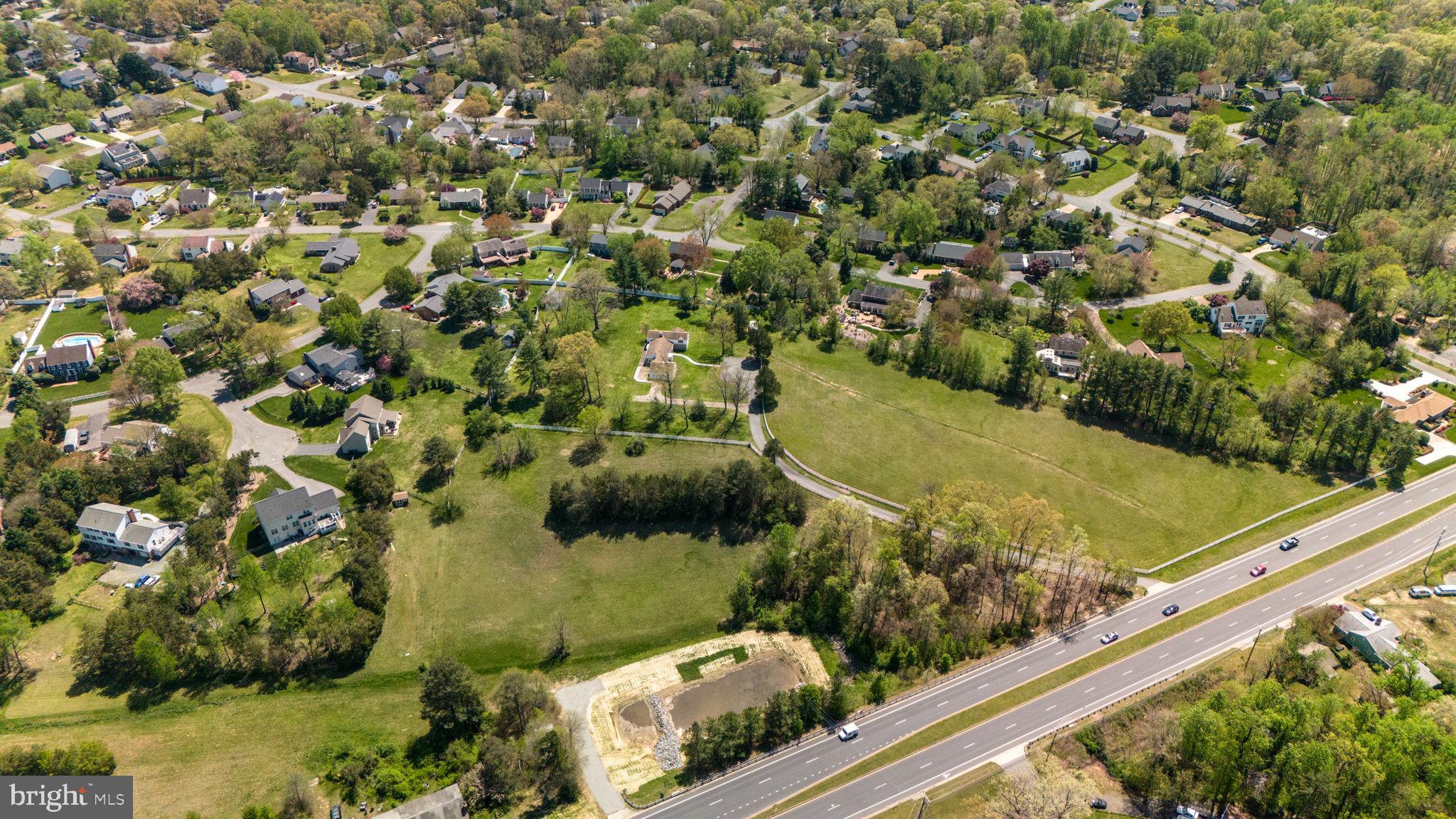 WOODLAWN - Residential