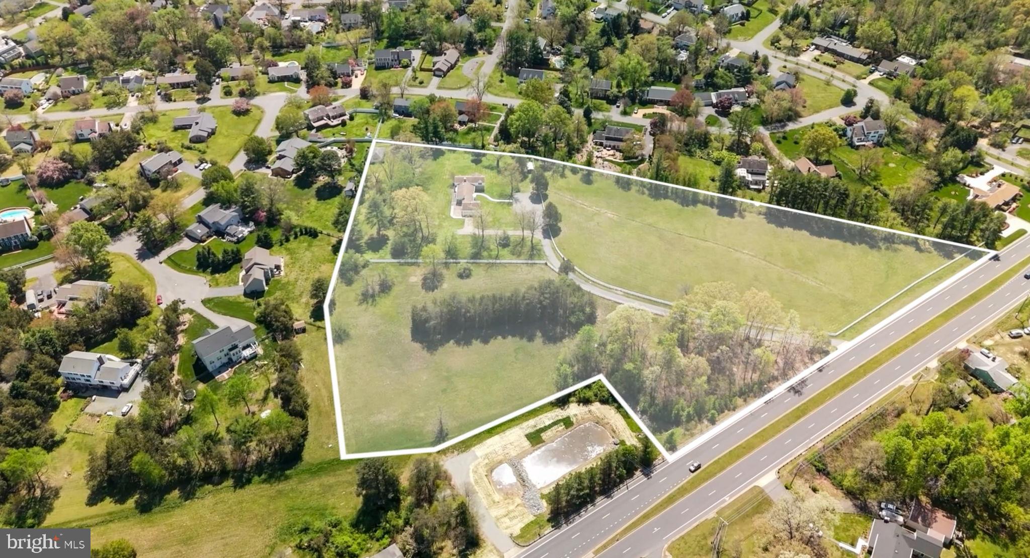 WOODLAWN - Residential