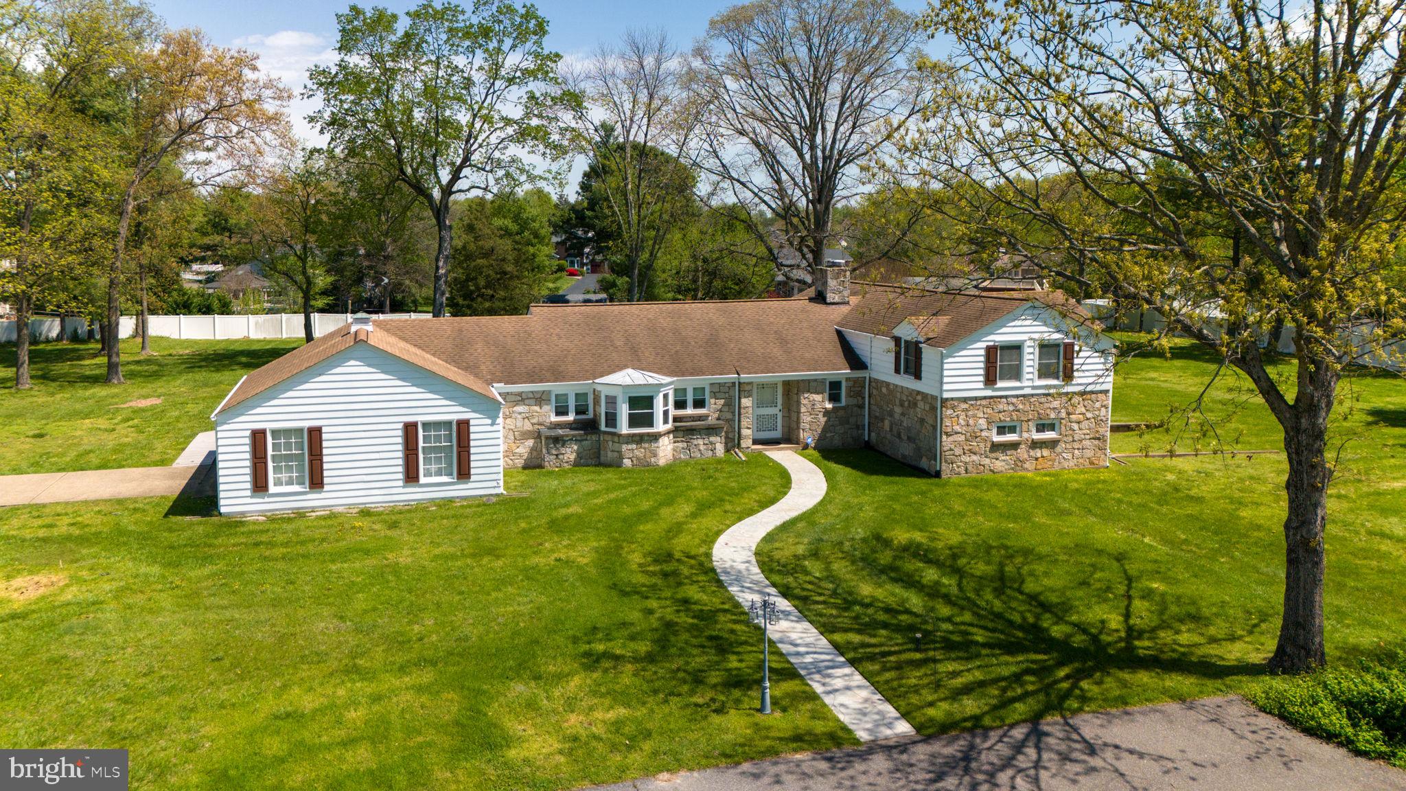 WOODLAWN - Residential