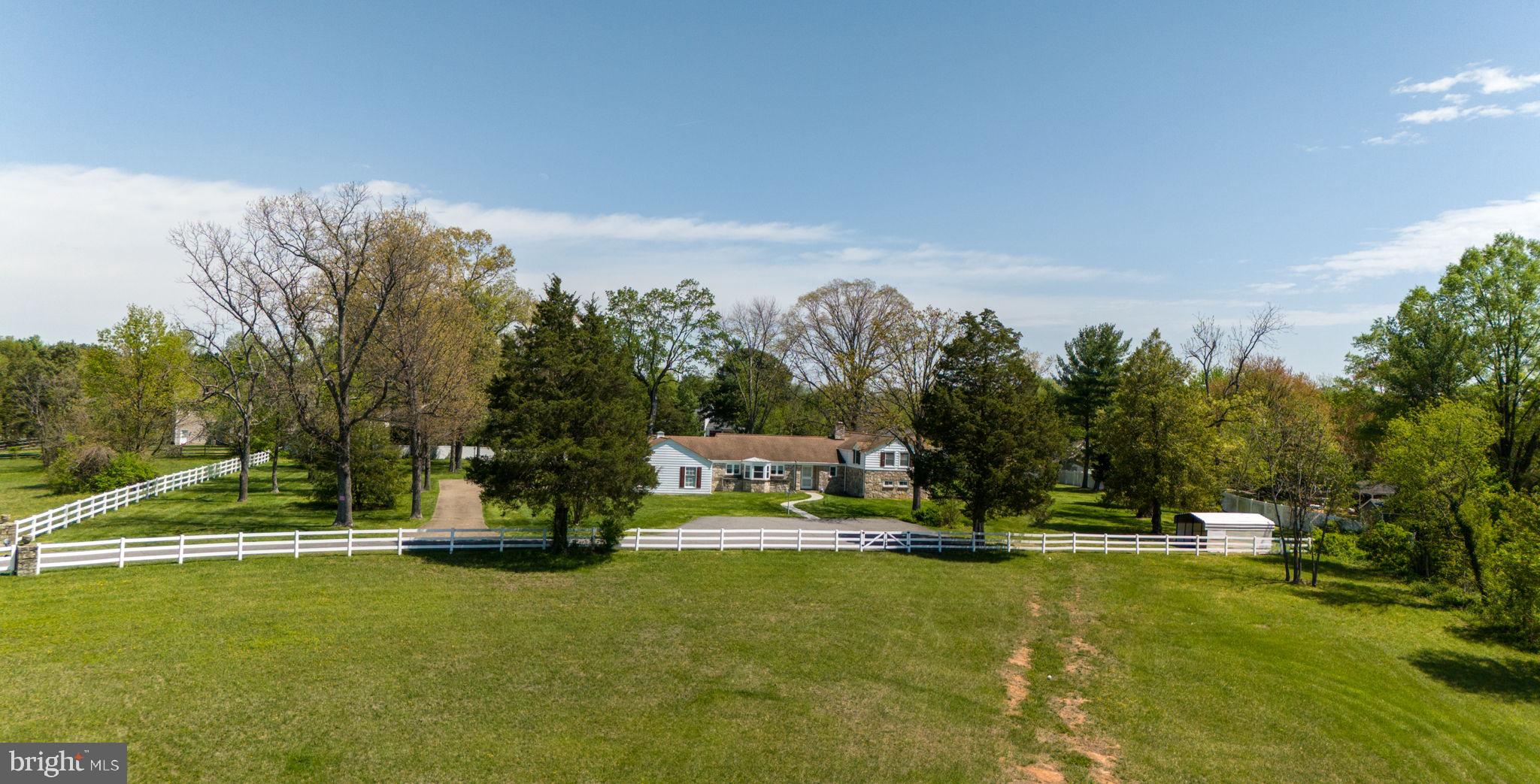 WOODLAWN - Residential