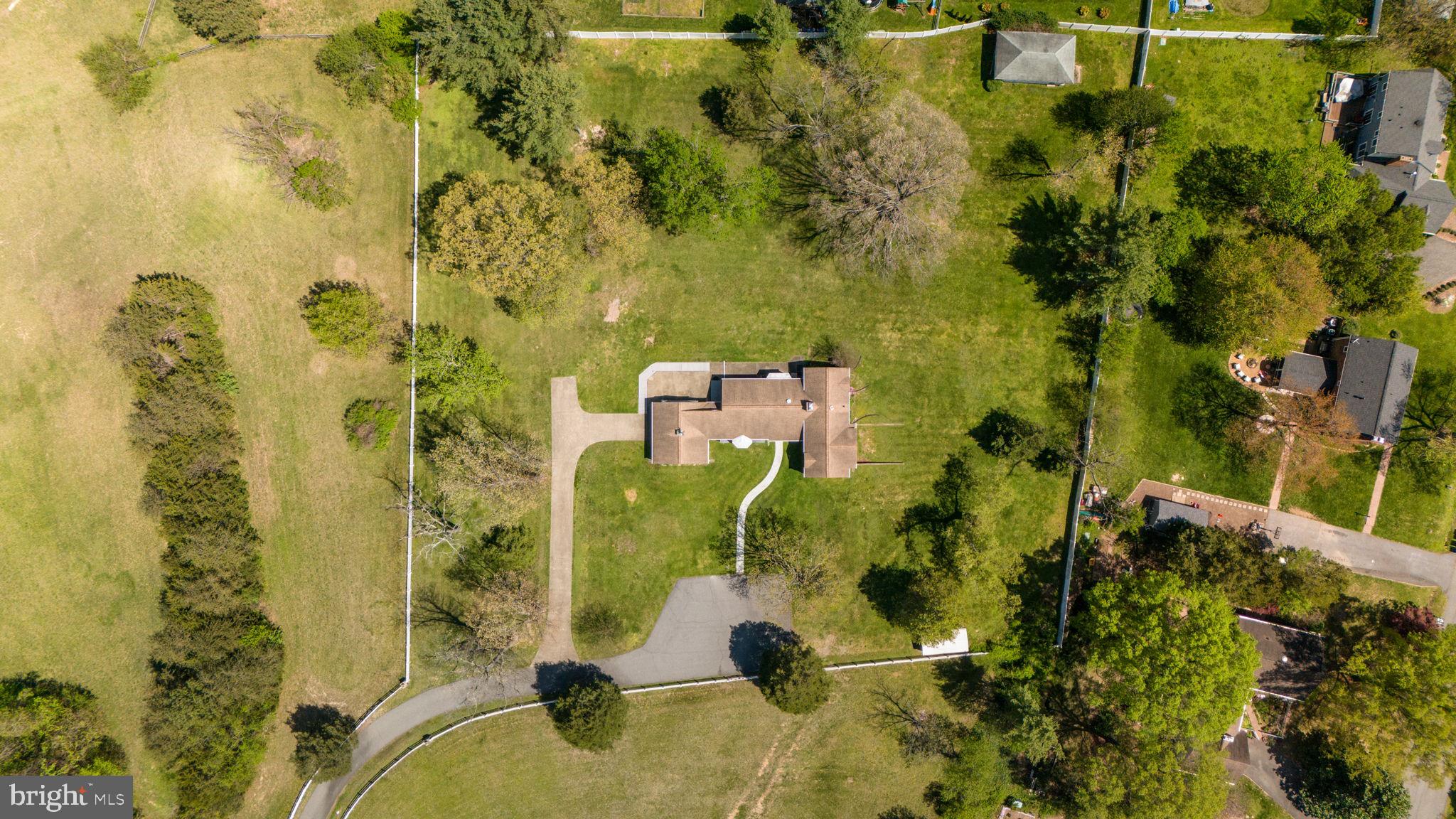 WOODLAWN - Residential