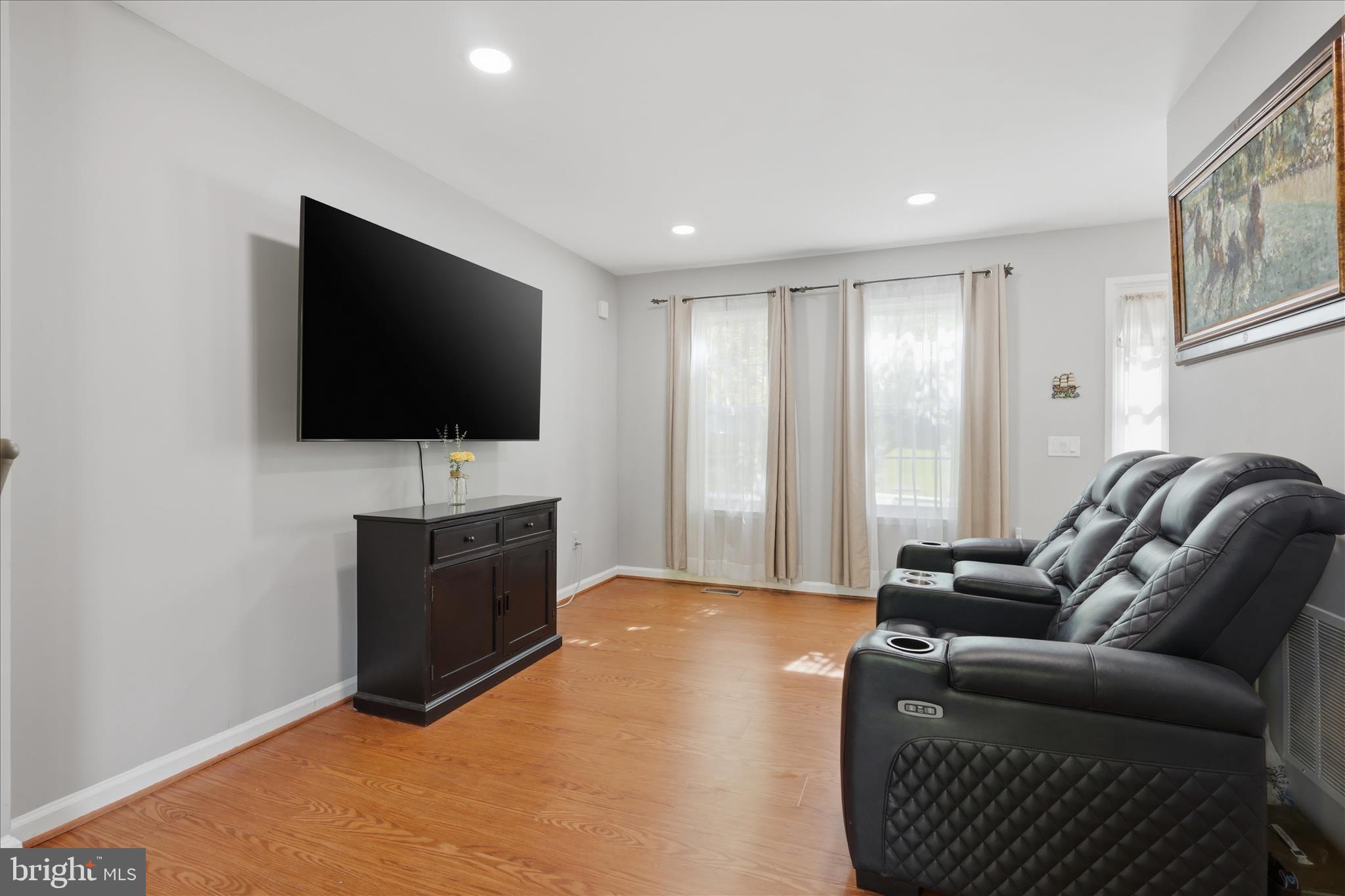 CHADSWOOD - Residential