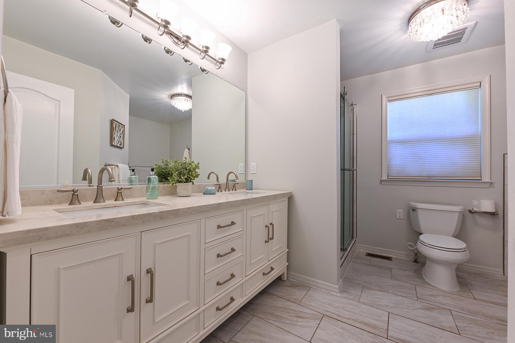 WEST SHORE - Residential