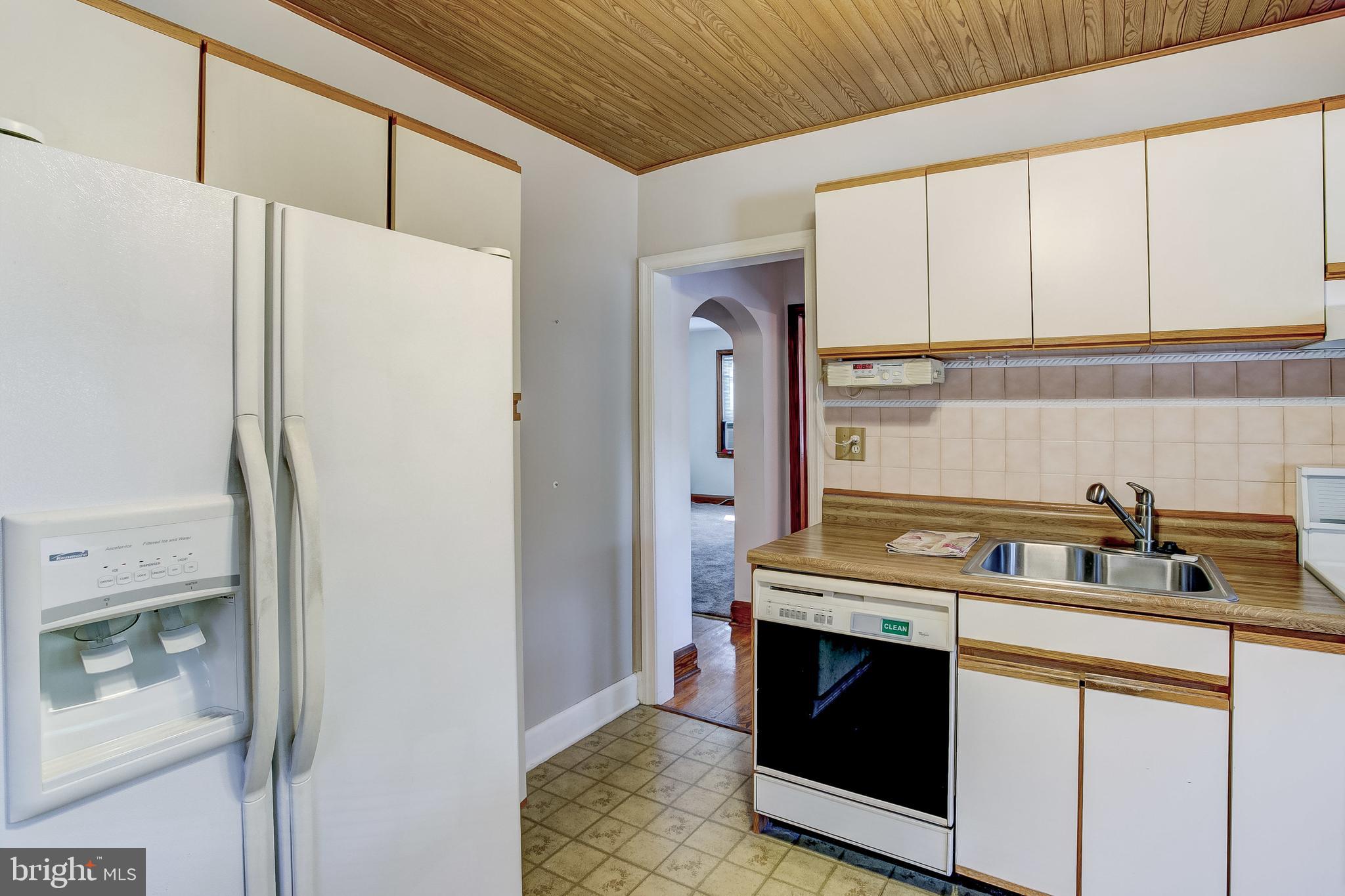 HOMECREST - Residential