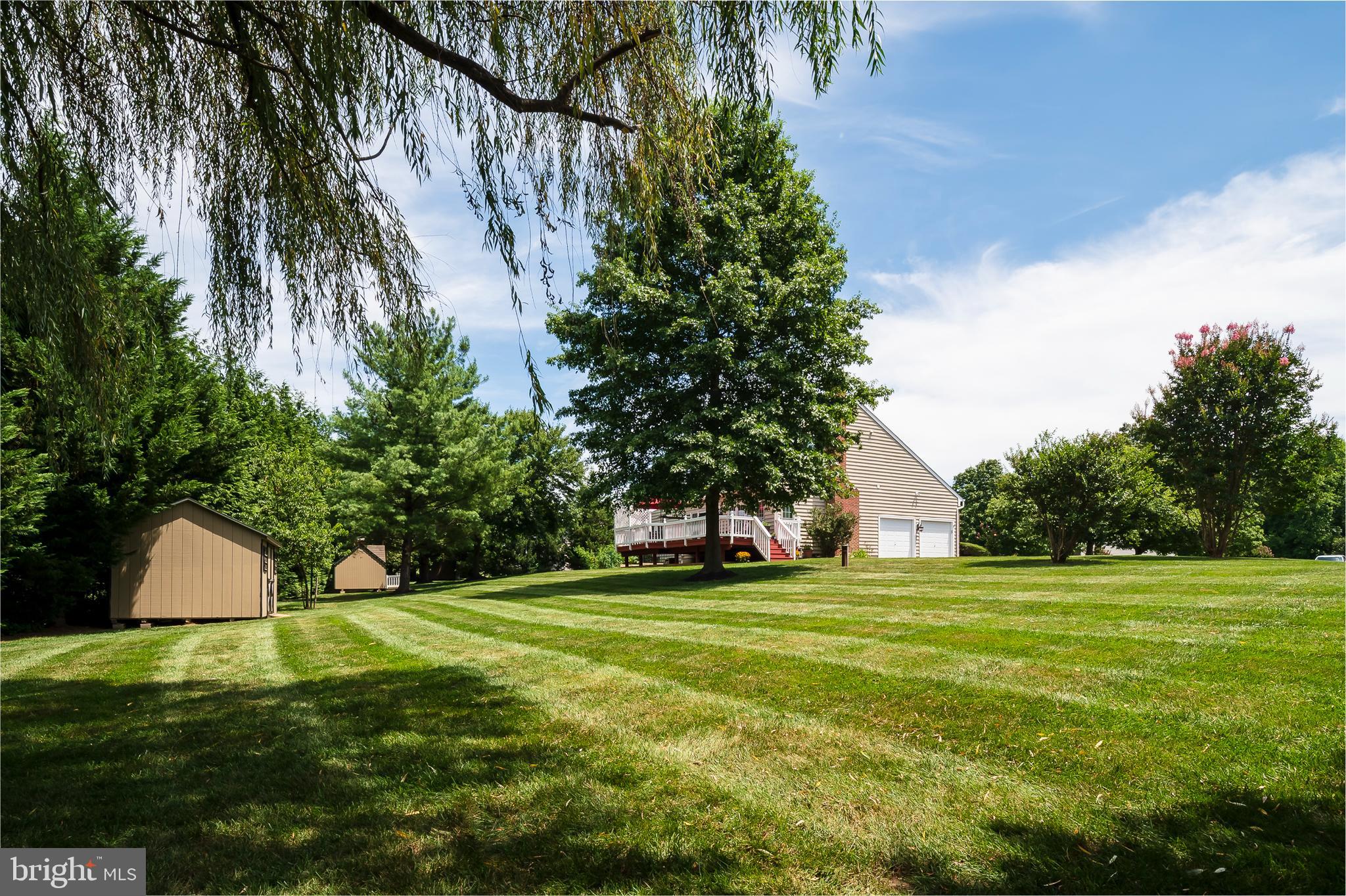 ASHLEIGH KNOLLS - Residential