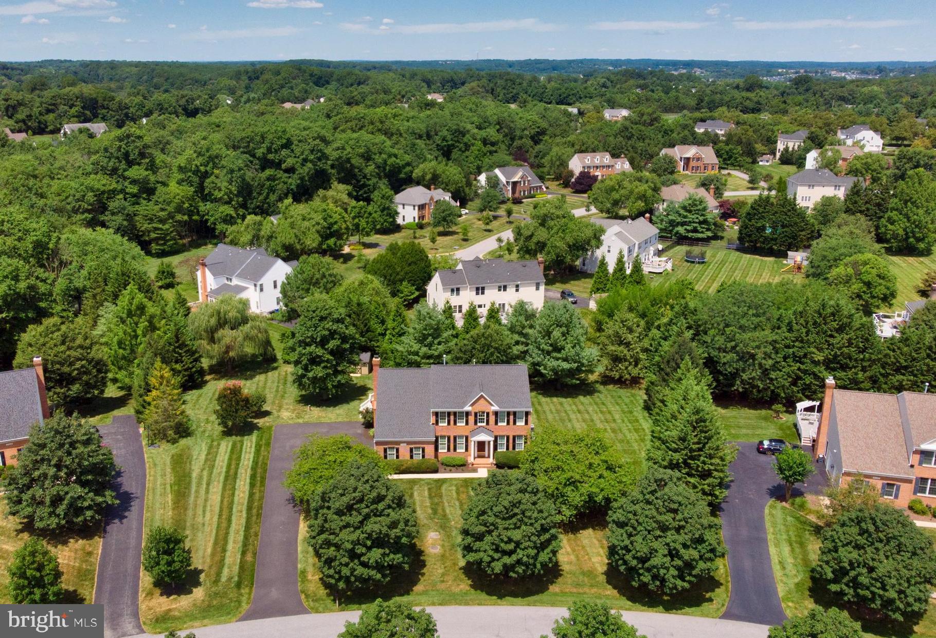 ASHLEIGH KNOLLS - Residential