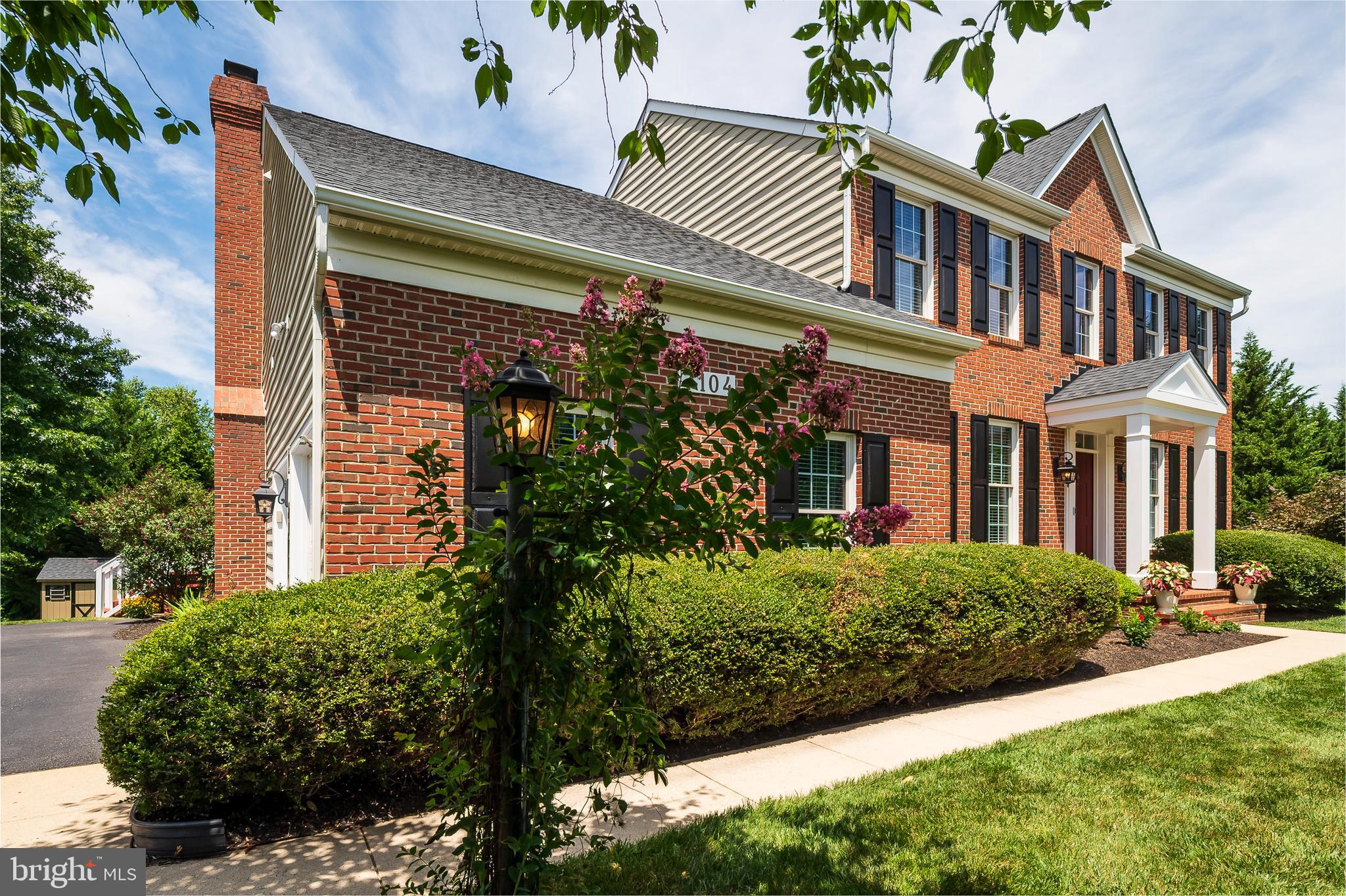 ASHLEIGH KNOLLS - Residential