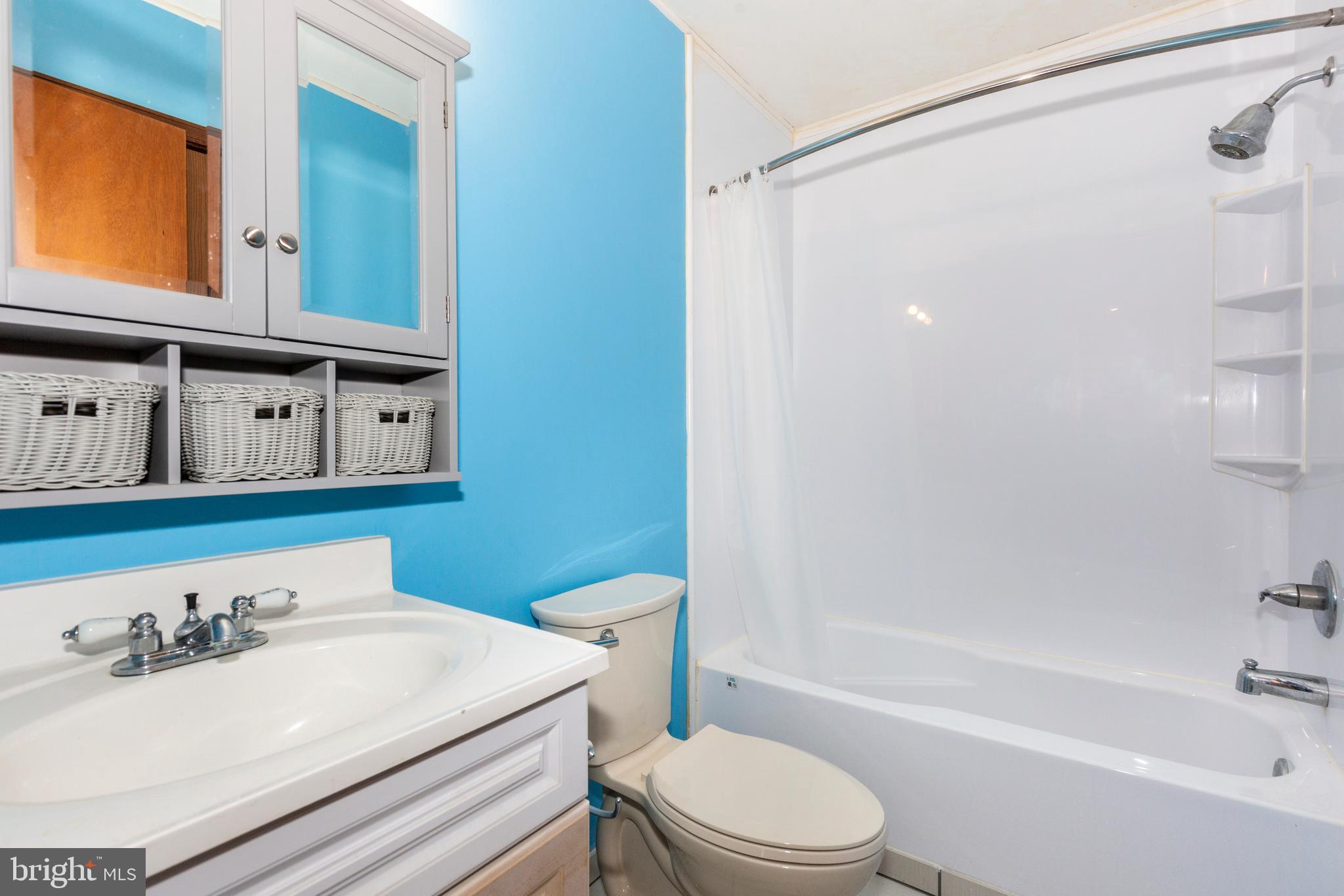 GREEN MEADOWS - Residential