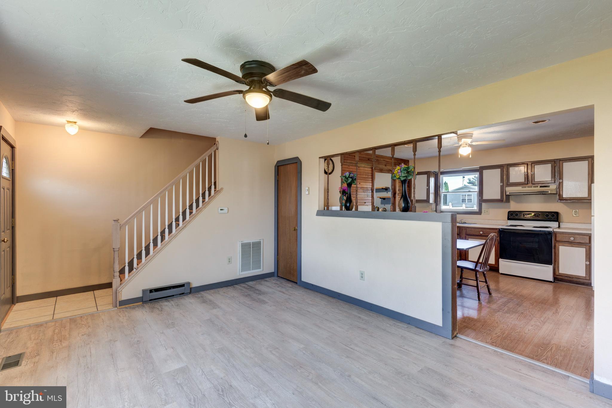 GREEN MEADOWS - Residential