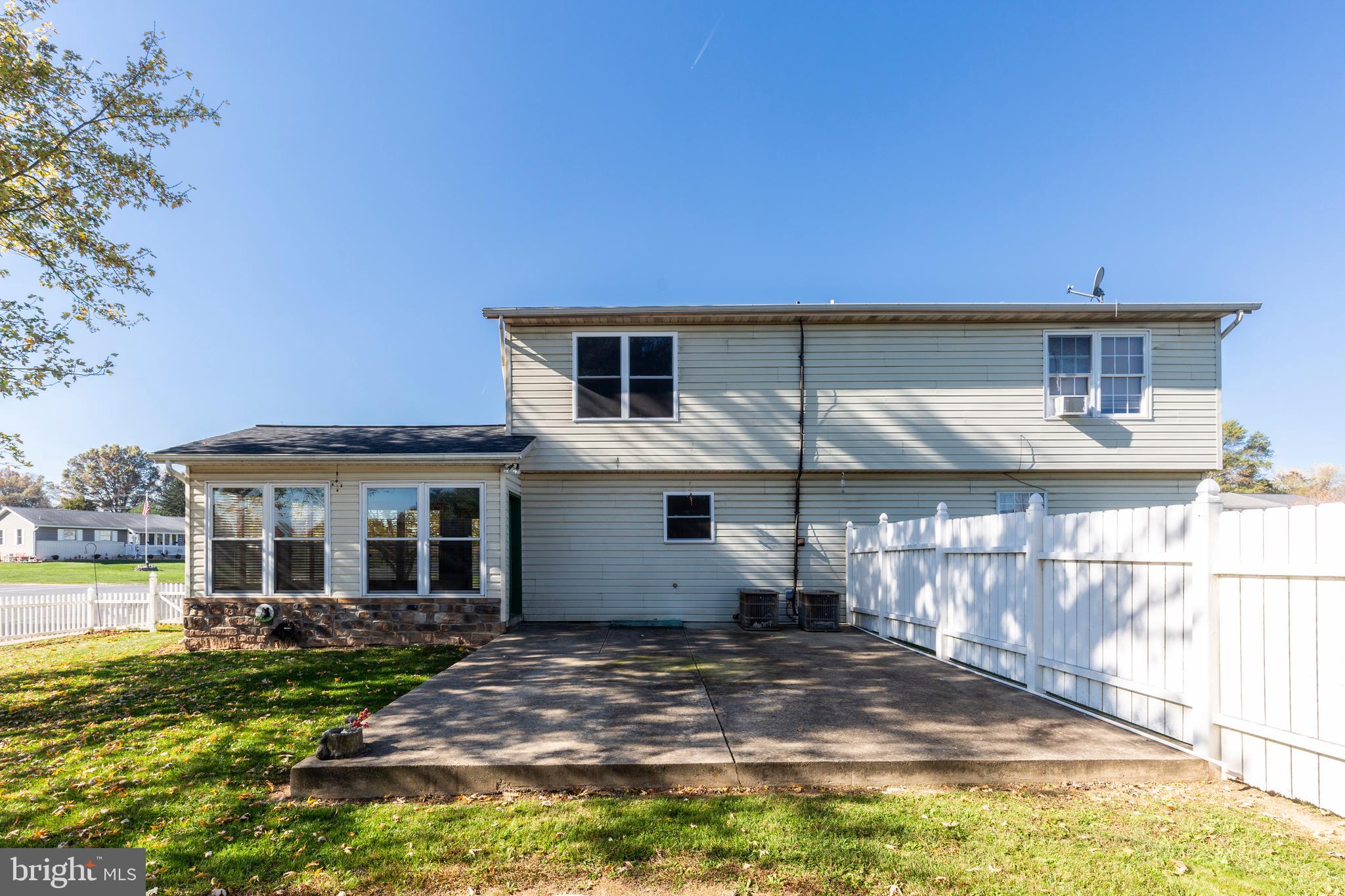 GREEN MEADOWS - Residential