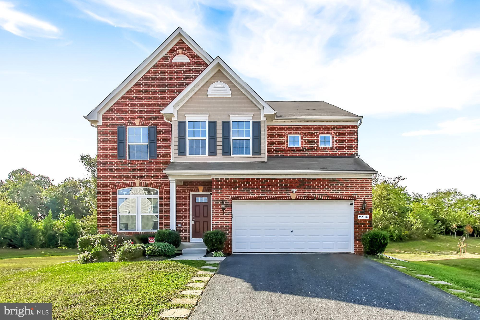 FIELDS AT ROCK GLENN - Residential