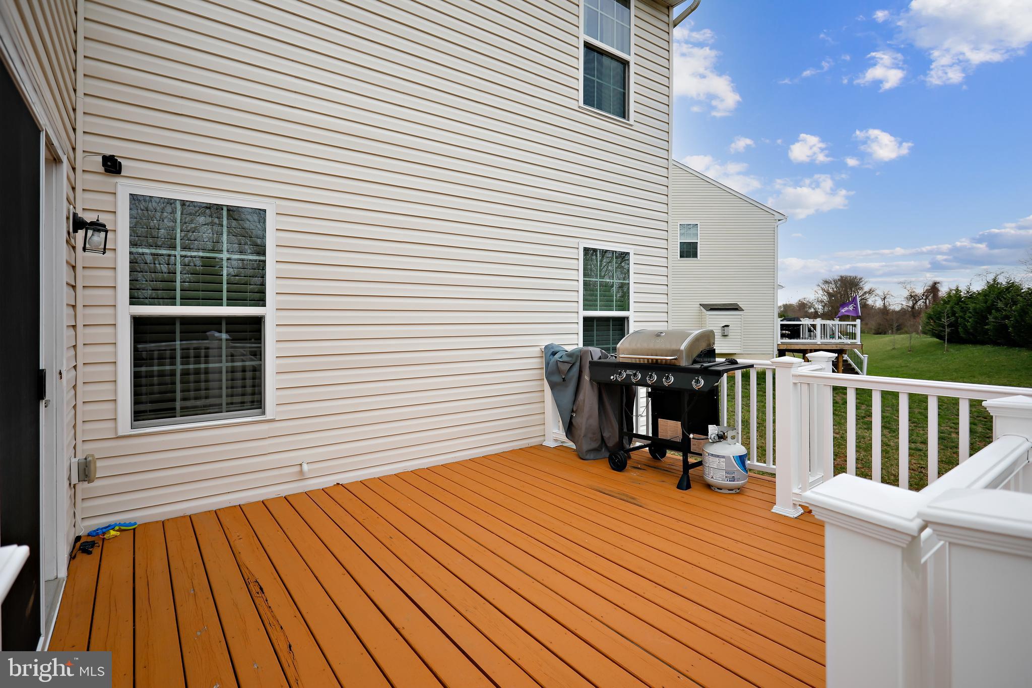 FIELDS AT ROCK GLENN - Residential