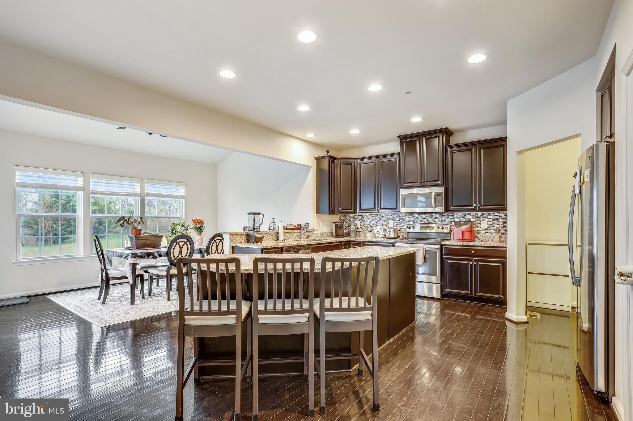 FIELDS AT ROCK GLENN - Residential