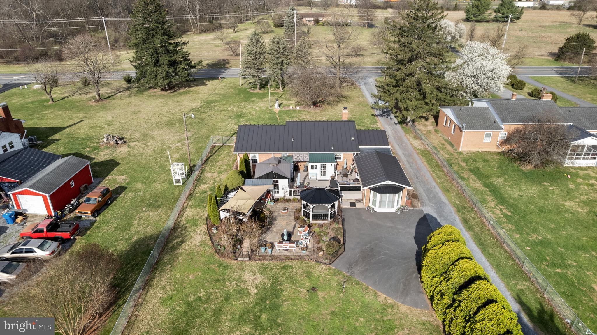 J WAYNE ADAMS - Residential