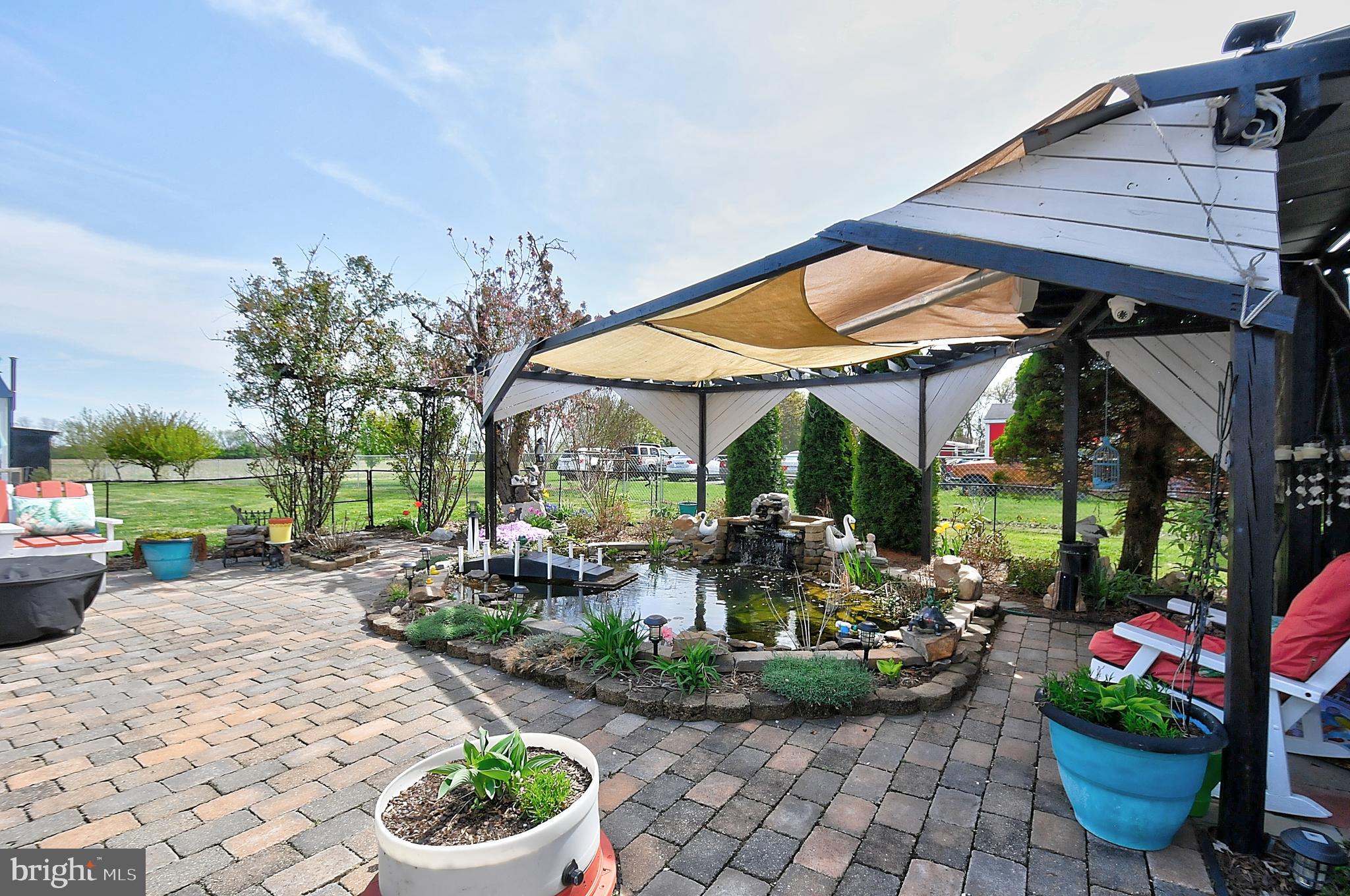 J WAYNE ADAMS - Residential