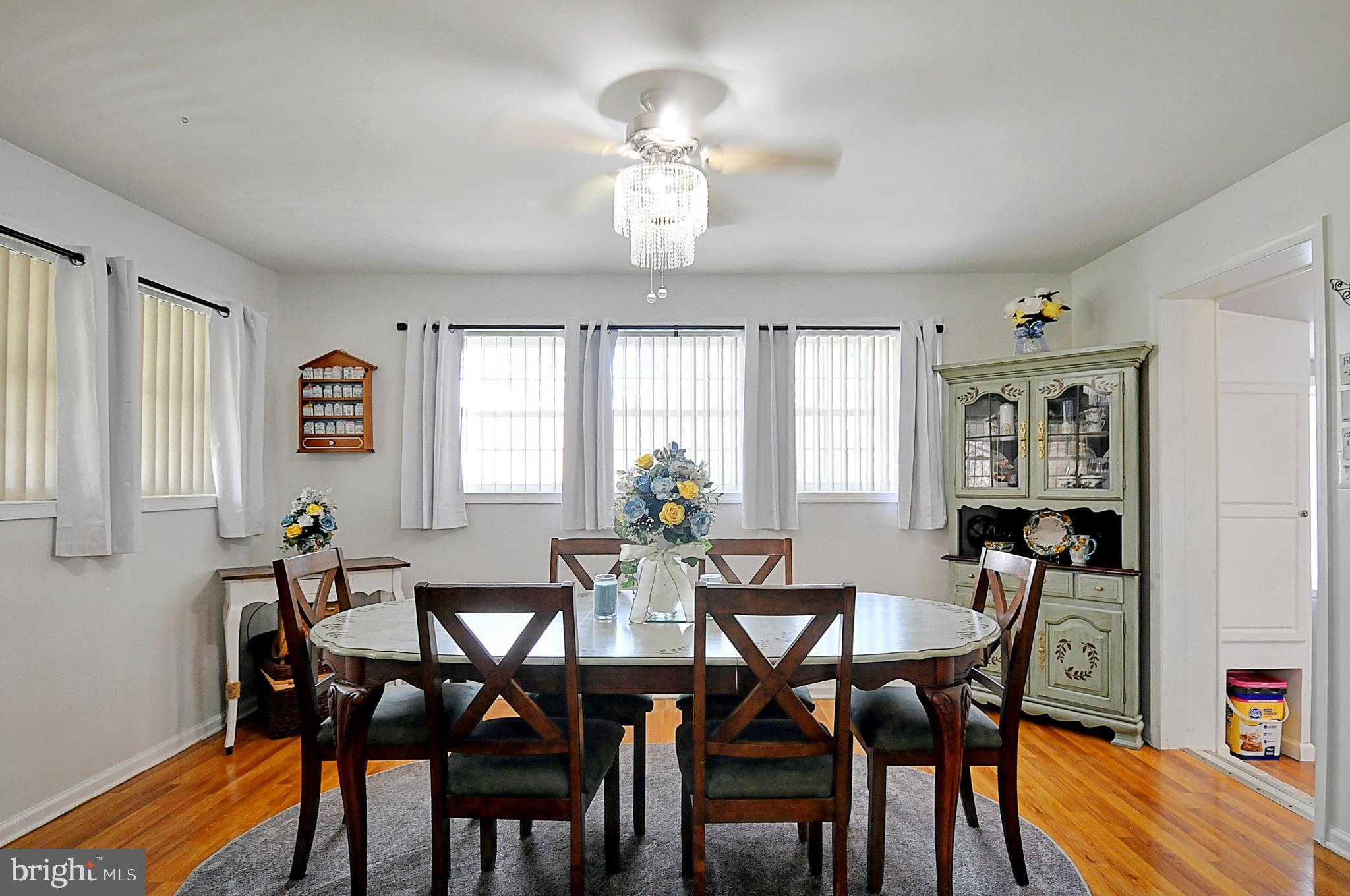 J WAYNE ADAMS - Residential