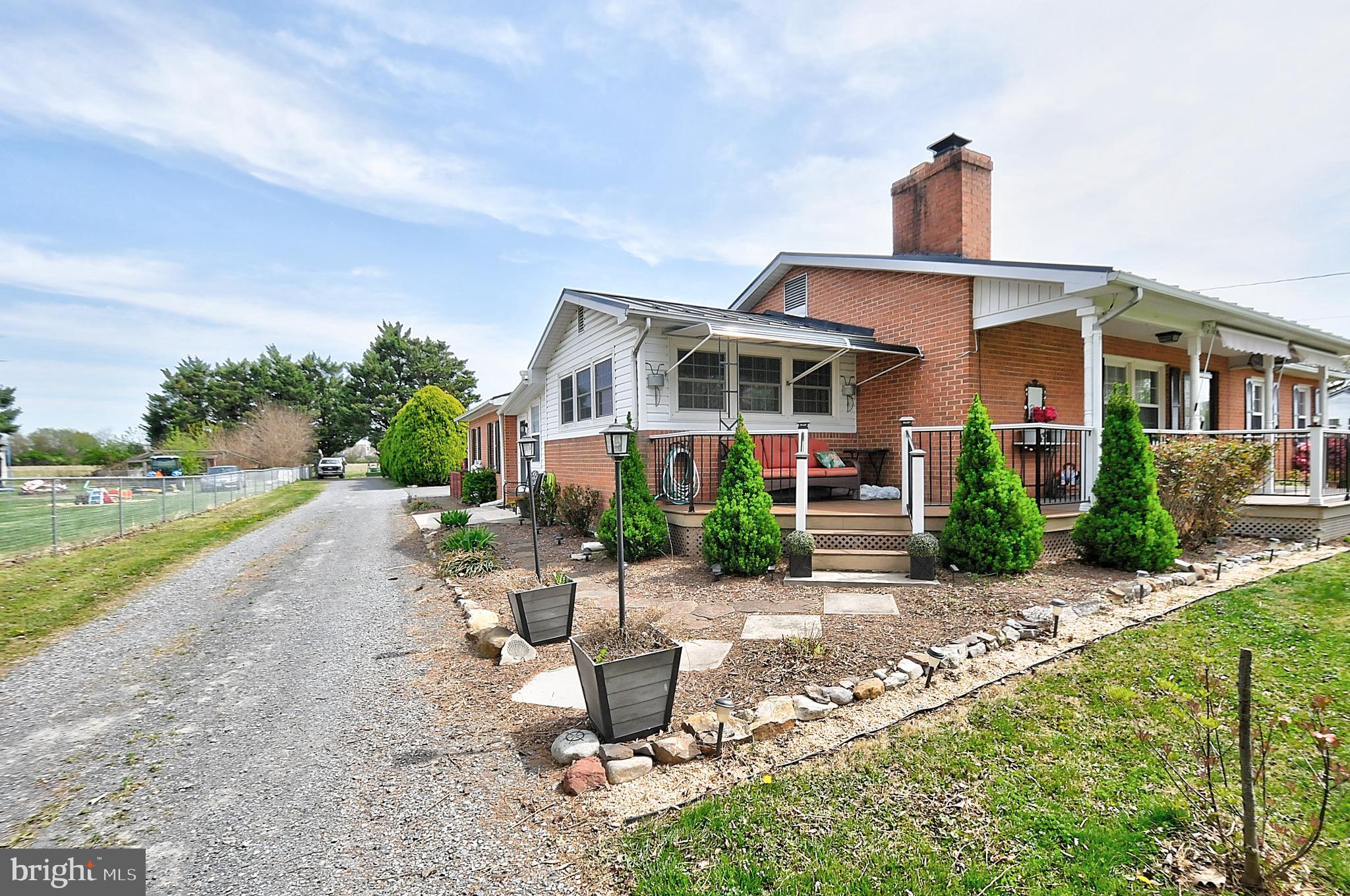 J WAYNE ADAMS - Residential