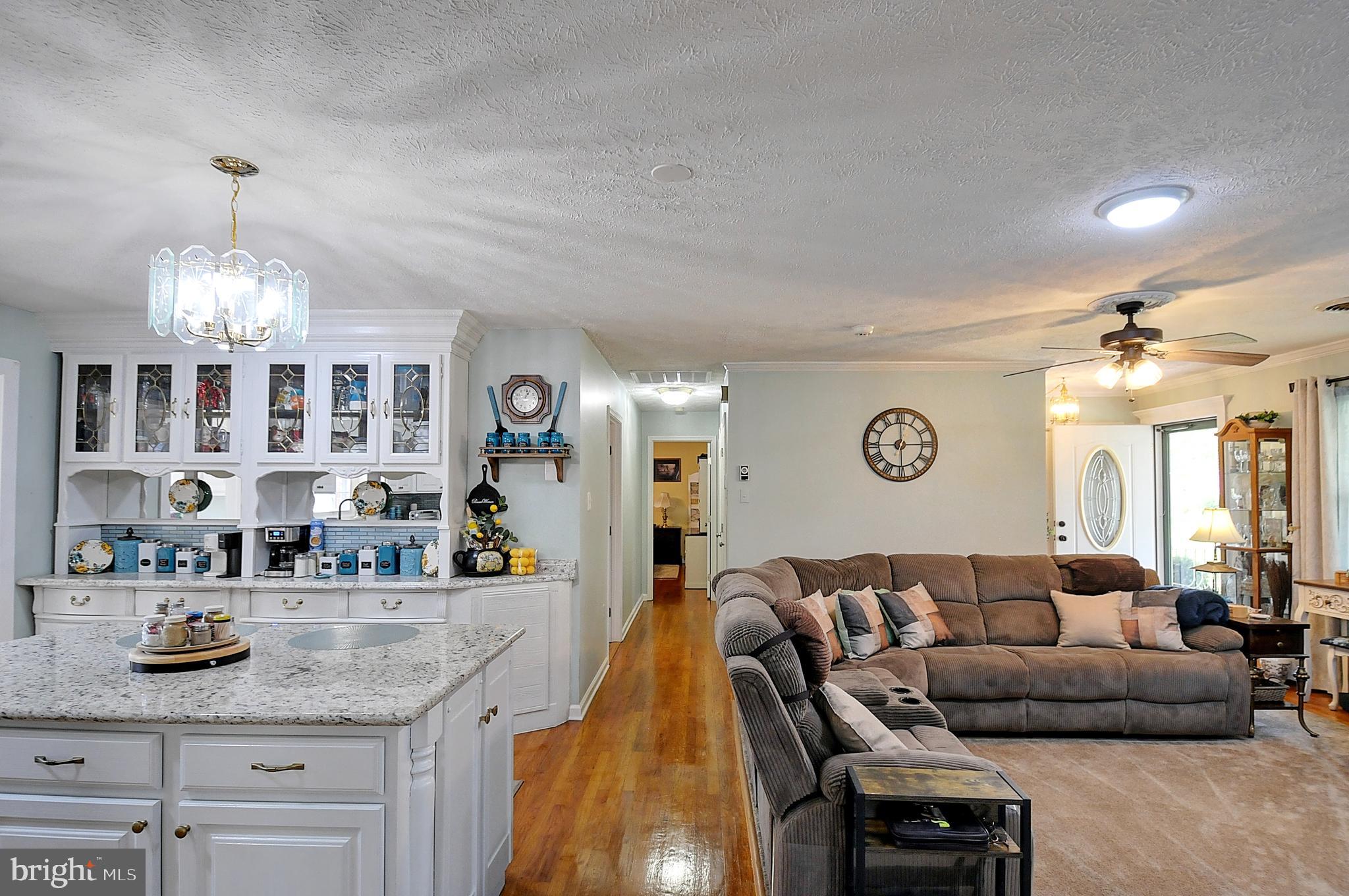 J WAYNE ADAMS - Residential