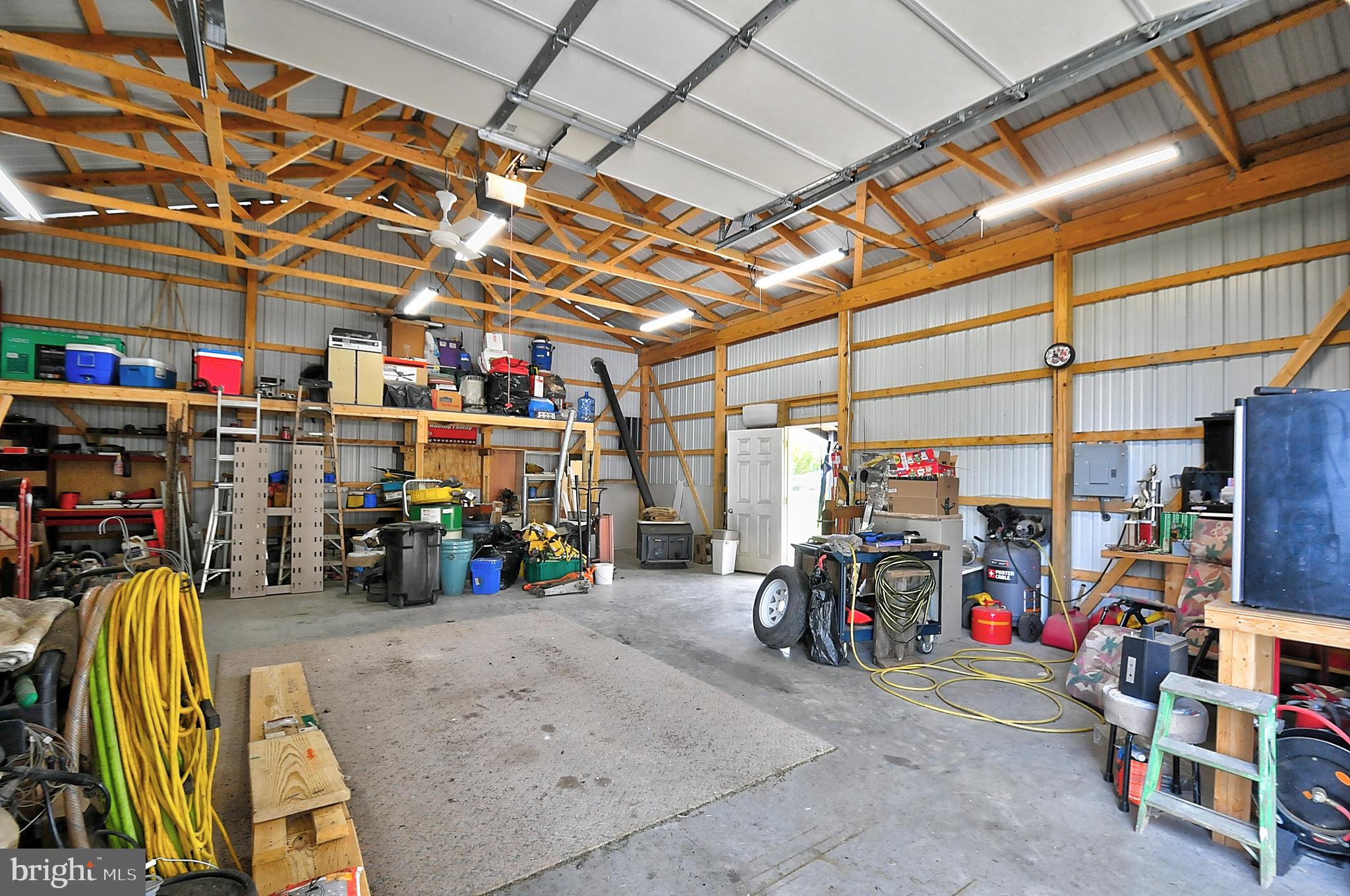 J WAYNE ADAMS - Residential