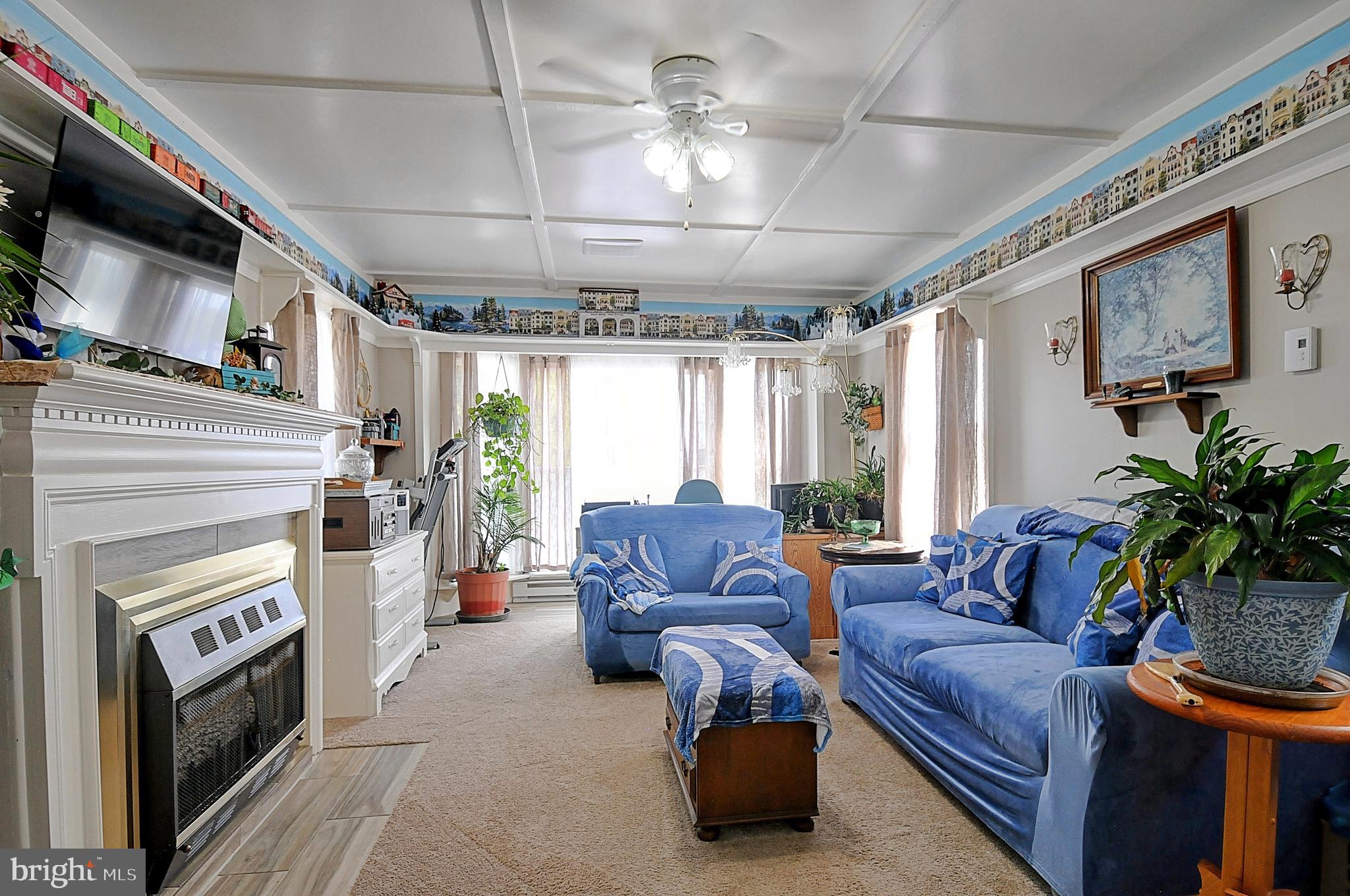 J WAYNE ADAMS - Residential