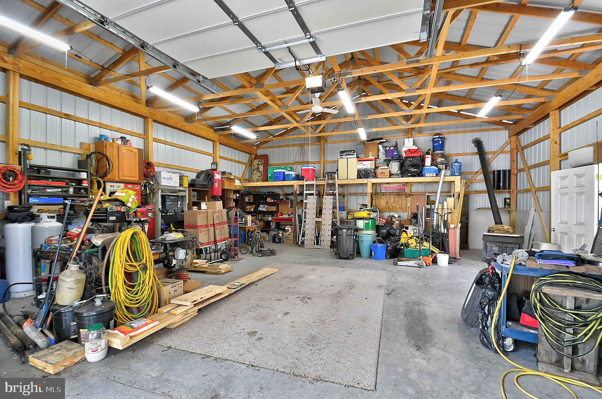 J WAYNE ADAMS - Residential