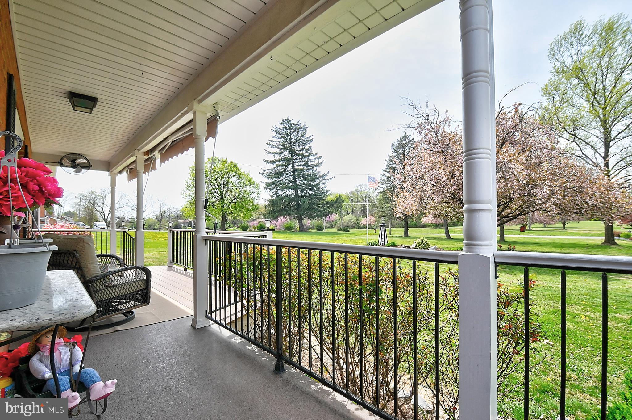 J WAYNE ADAMS - Residential