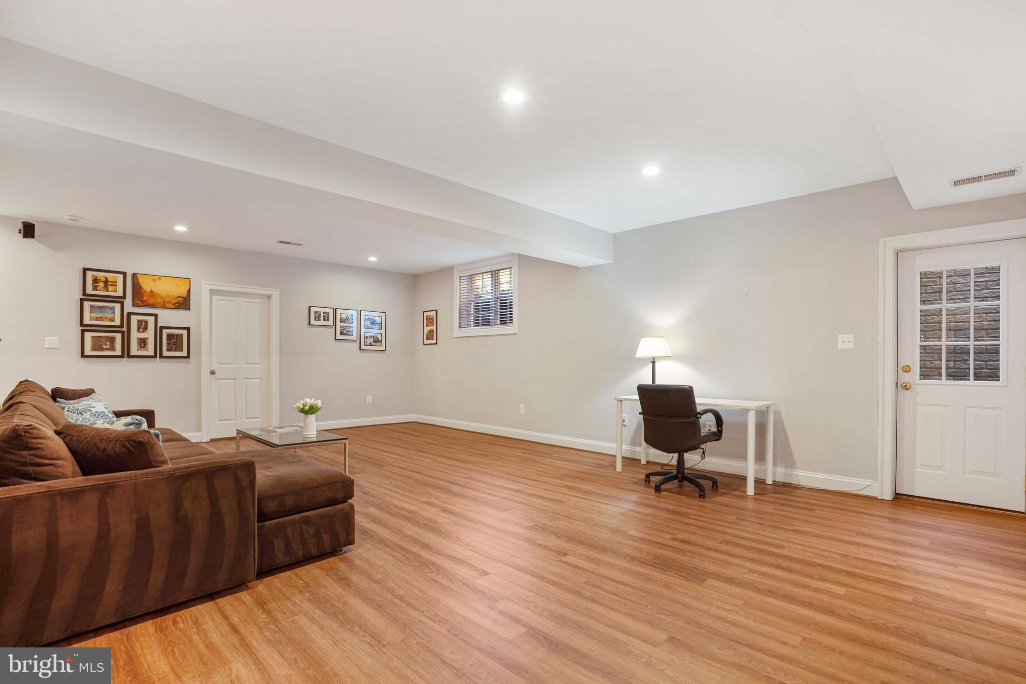 BELLEVUE FOREST - Residential