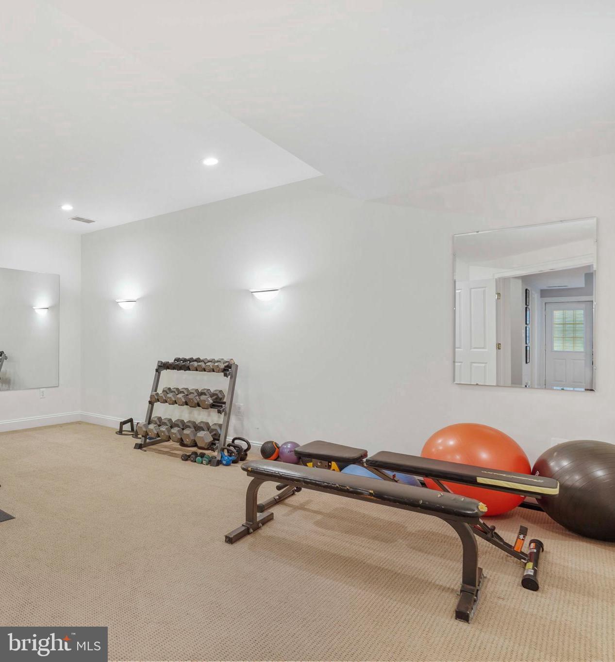 BELLEVUE FOREST - Residential