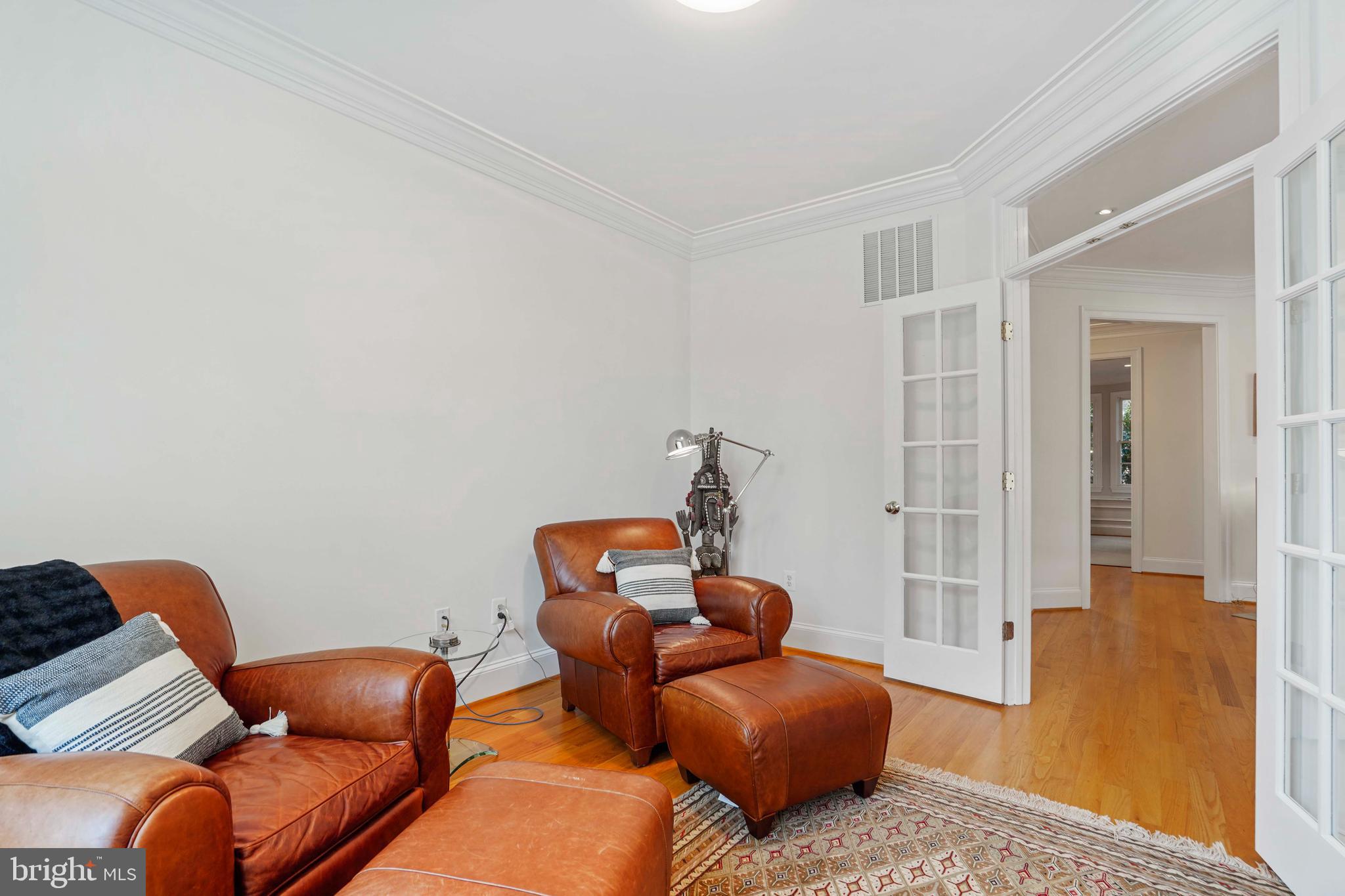 BELLEVUE FOREST - Residential