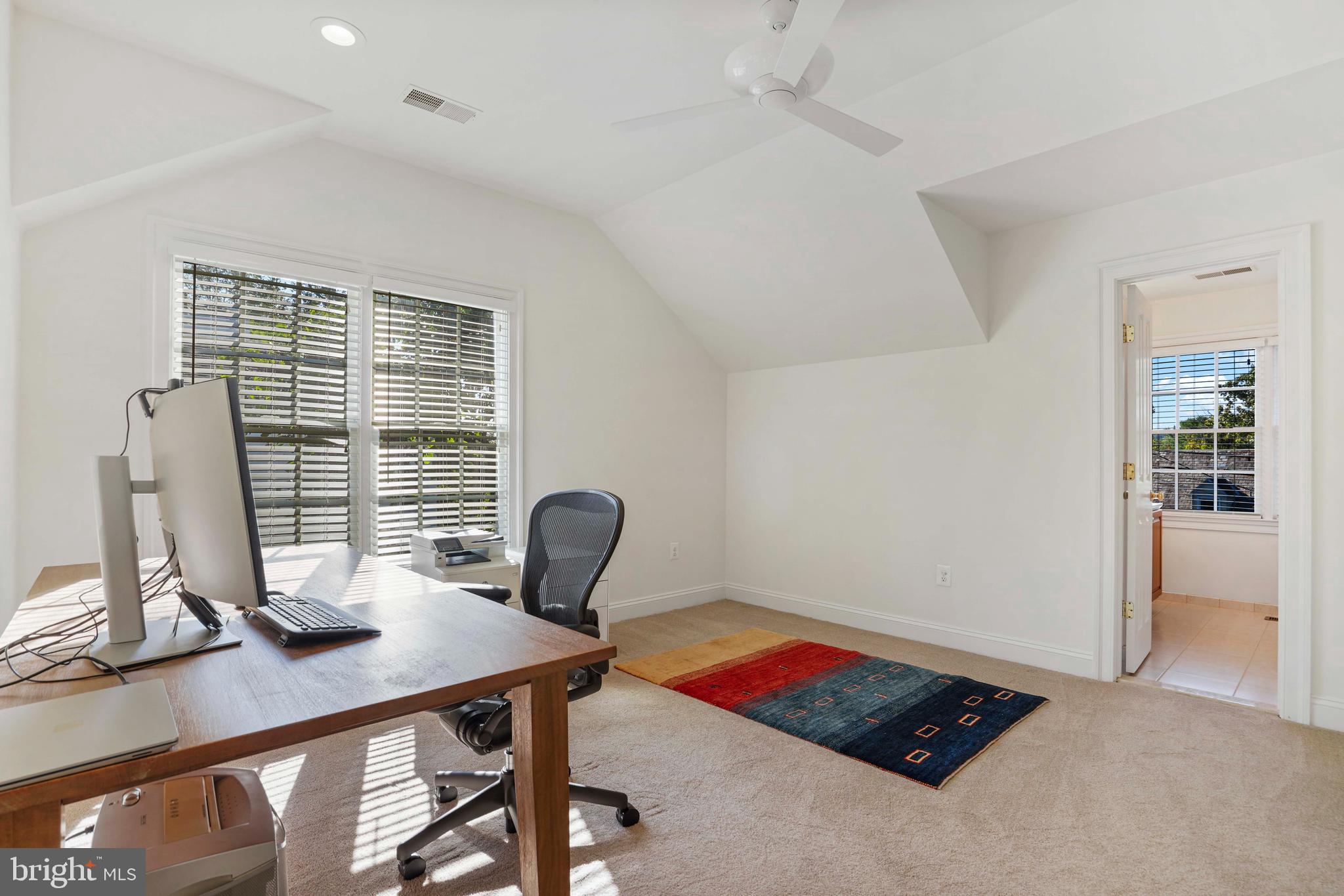 BELLEVUE FOREST - Residential