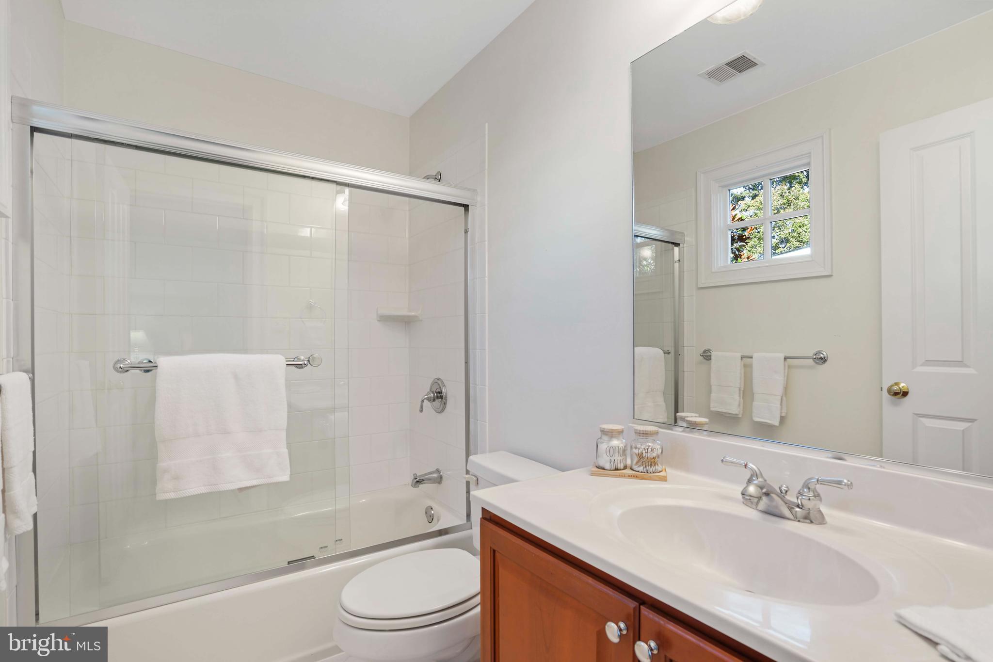 BELLEVUE FOREST - Residential