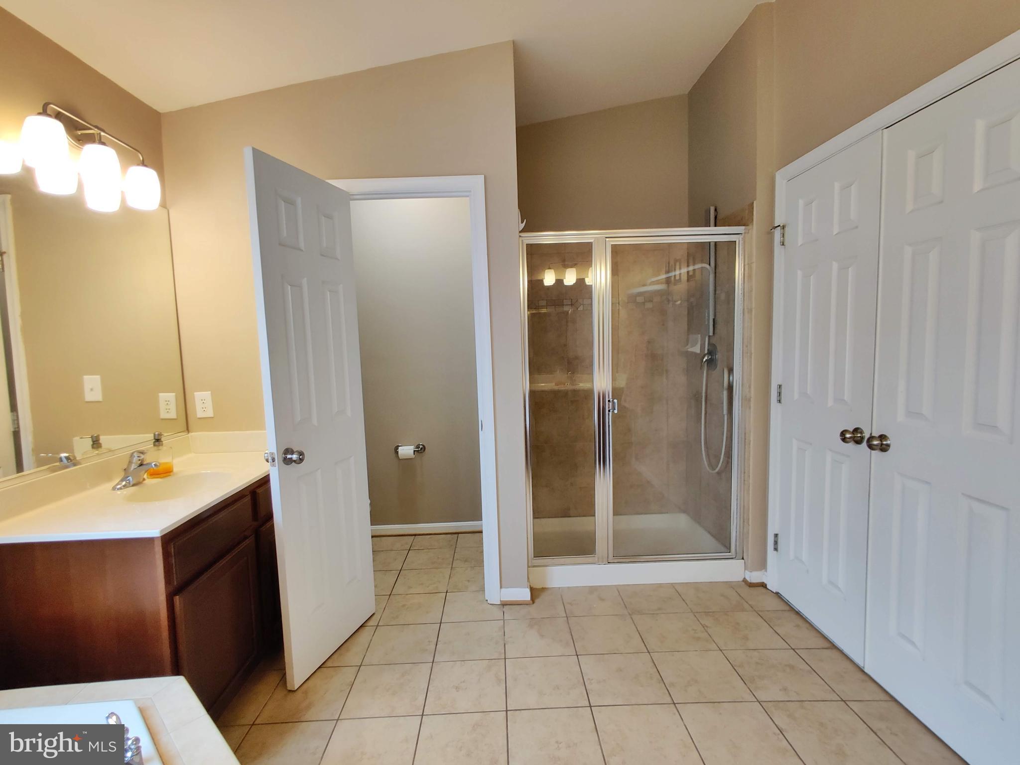 SAN FRANCISCO BY THE BAY - Residential