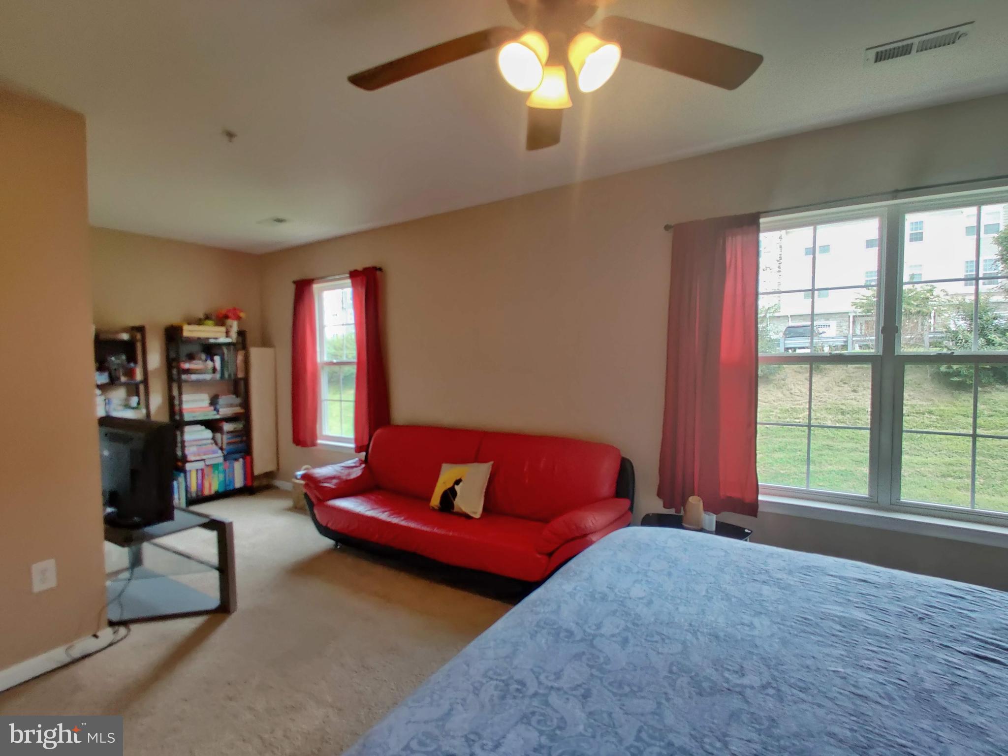 SAN FRANCISCO BY THE BAY - Residential