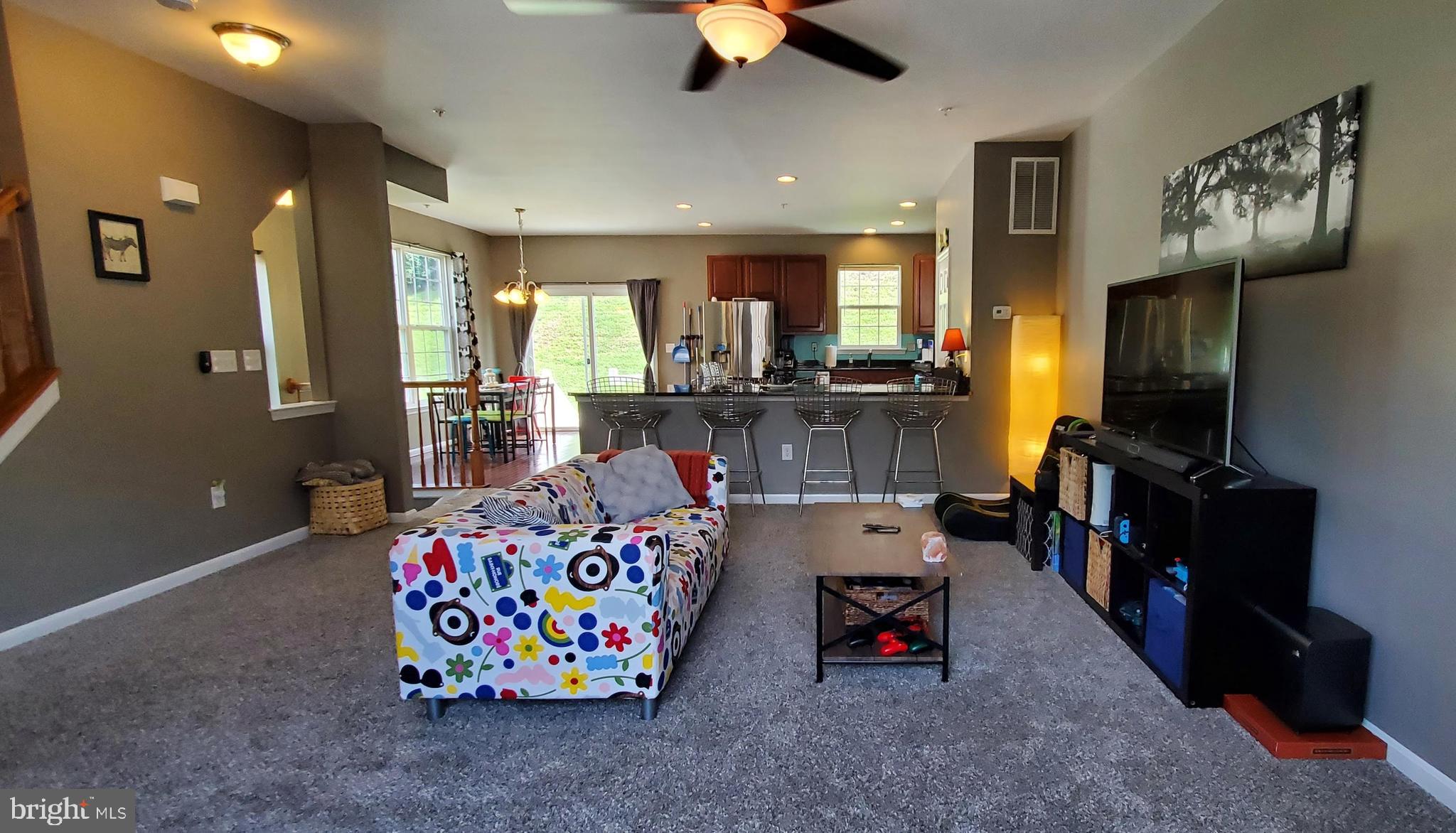 SAN FRANCISCO BY THE BAY - Residential